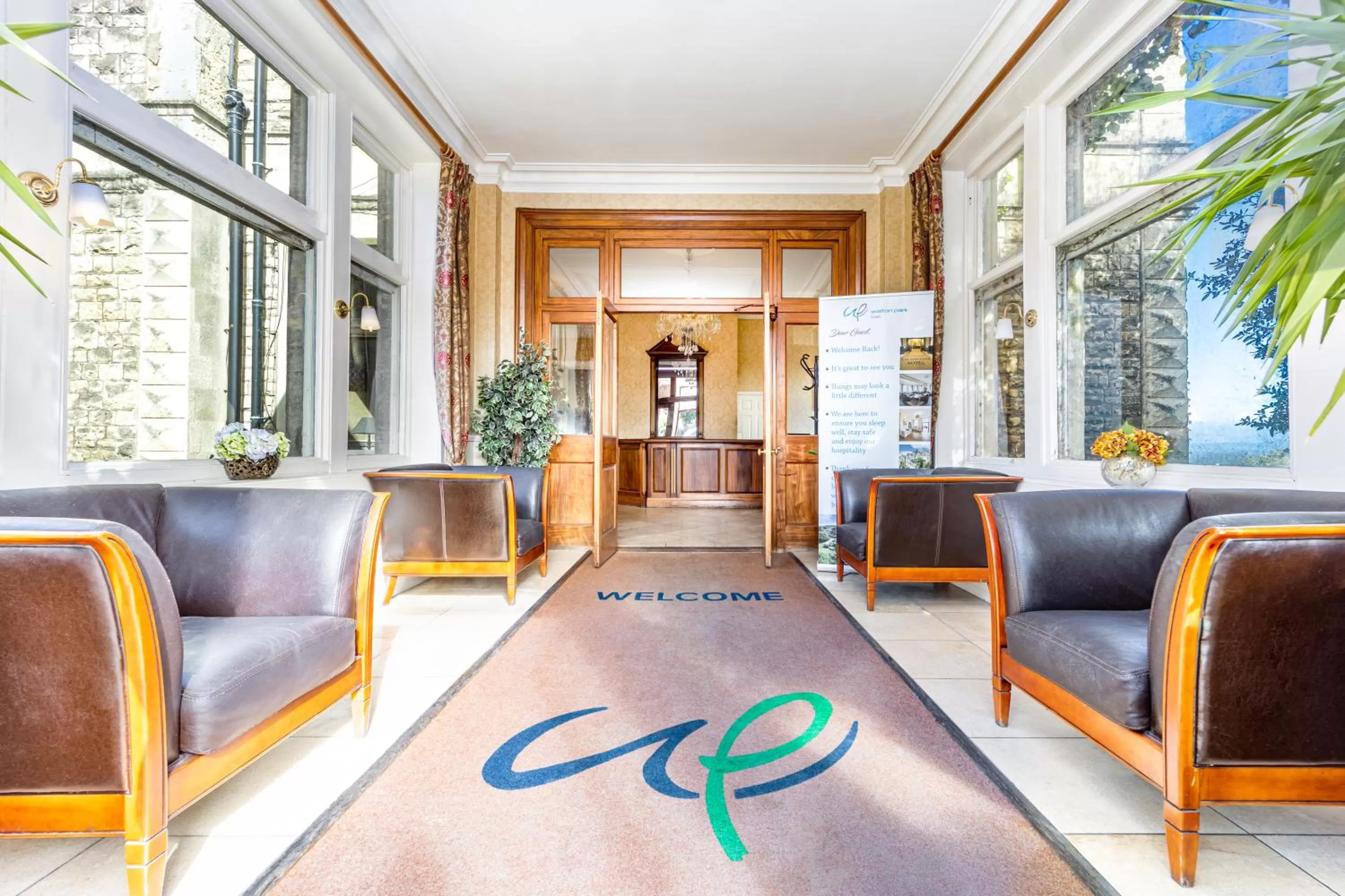 Lobby or reception in Best Western Walton Park Hotel