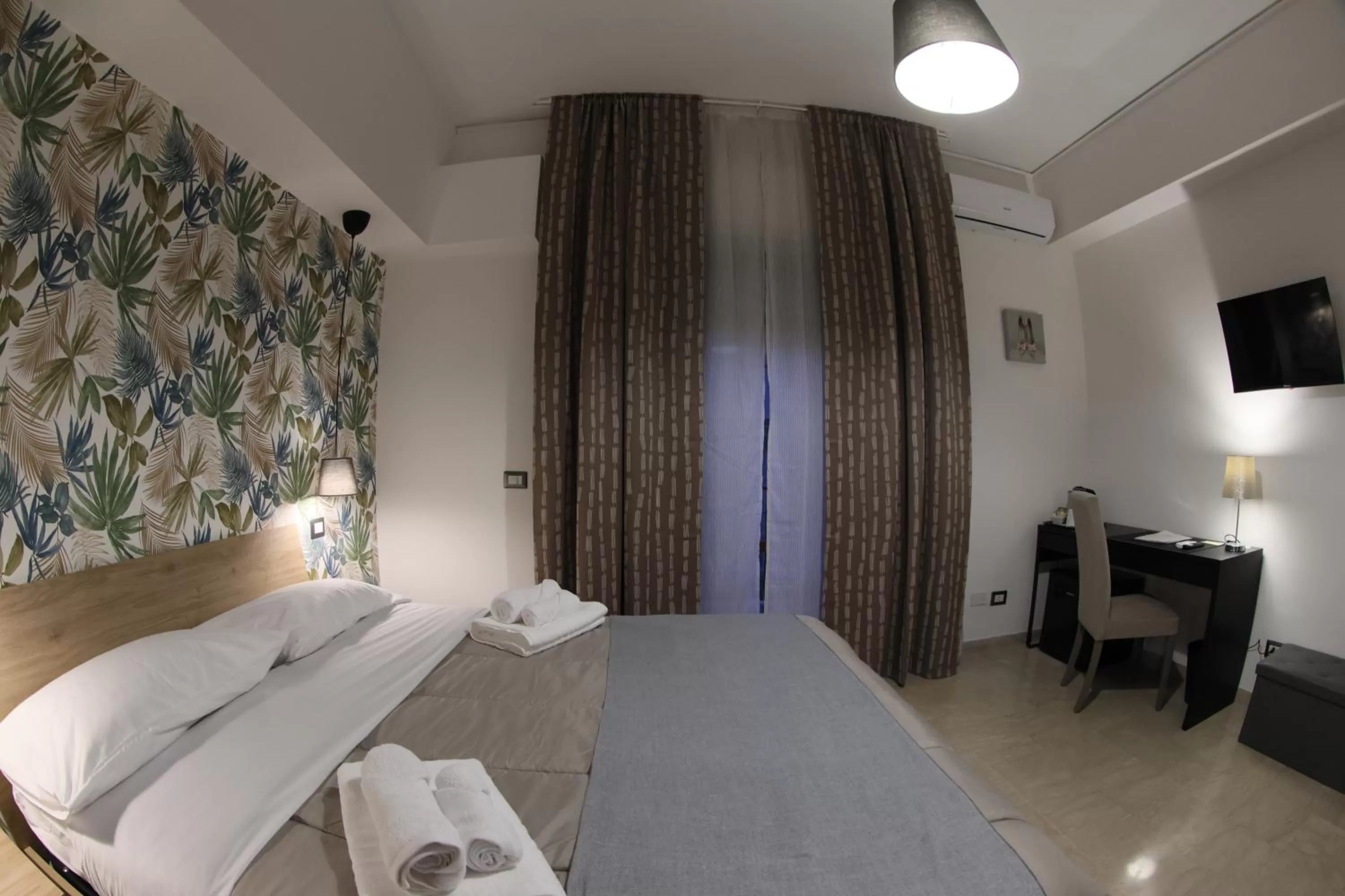 Photo of the whole room, Bed in Dolce Vita