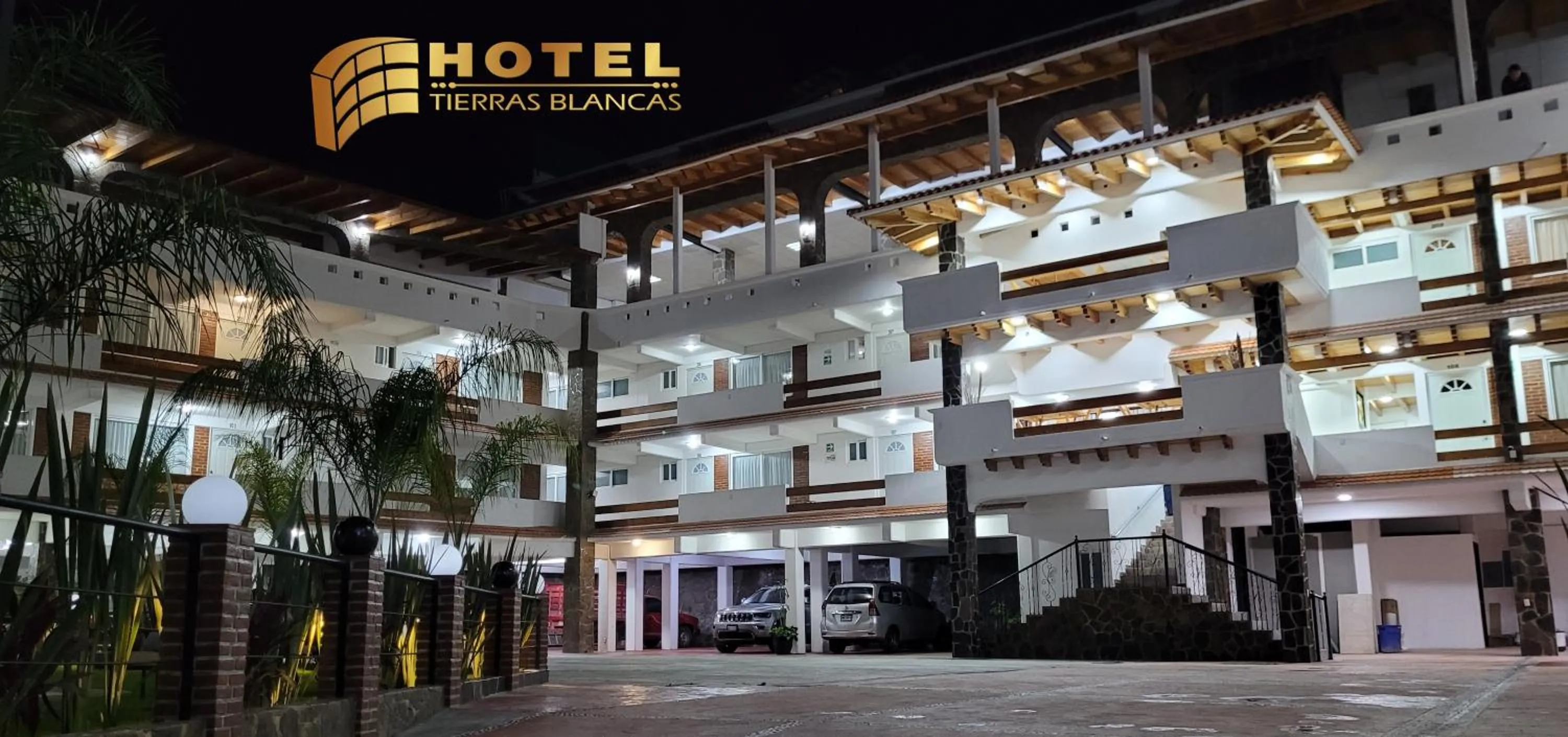 Property building in Hotel Tierras Blancas