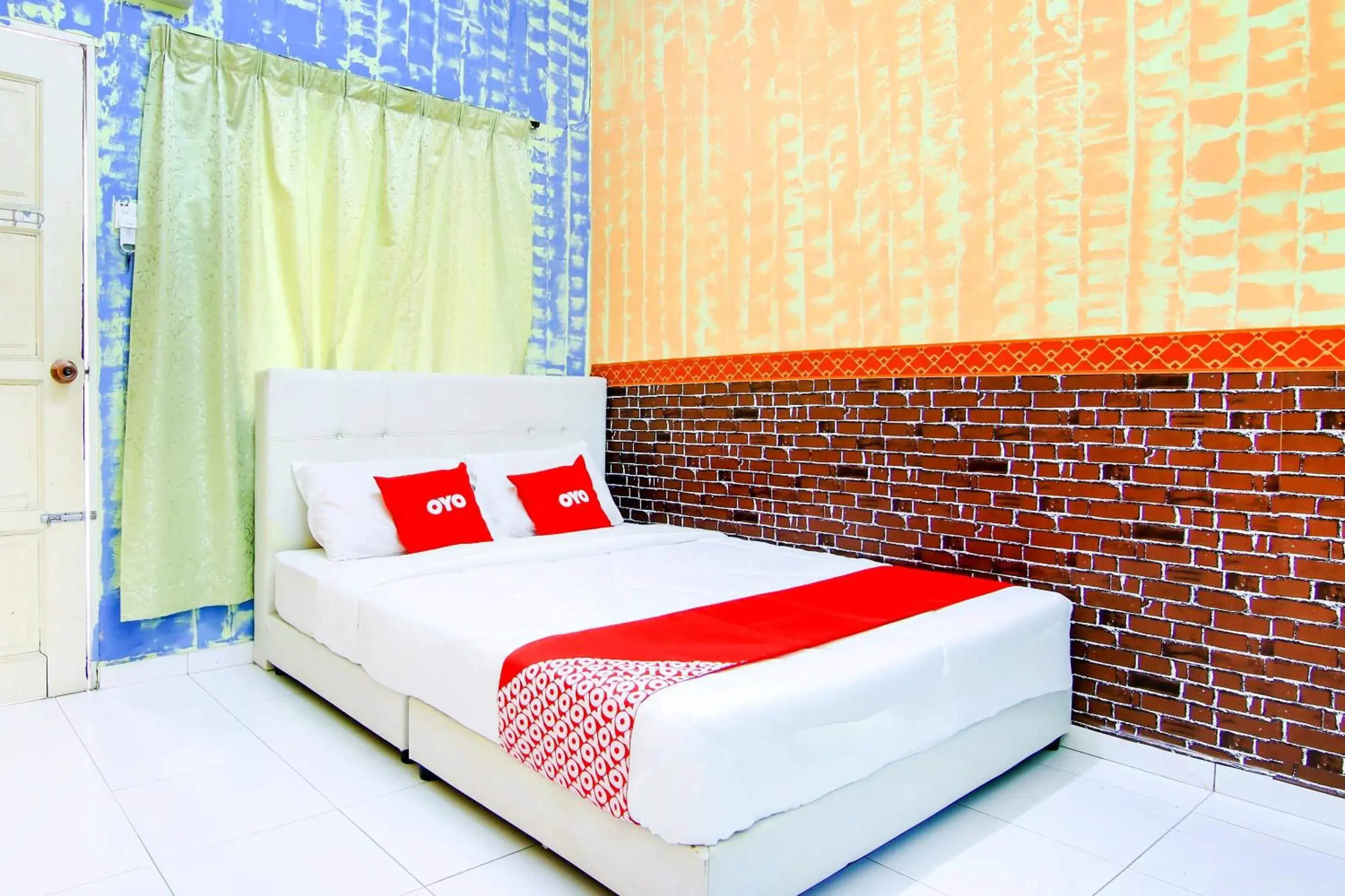 Deluxe Double Room in Tangkak Mawadahh Inn Stay Deluxe Double Room in Tangkak Mawadahh Inn Stay