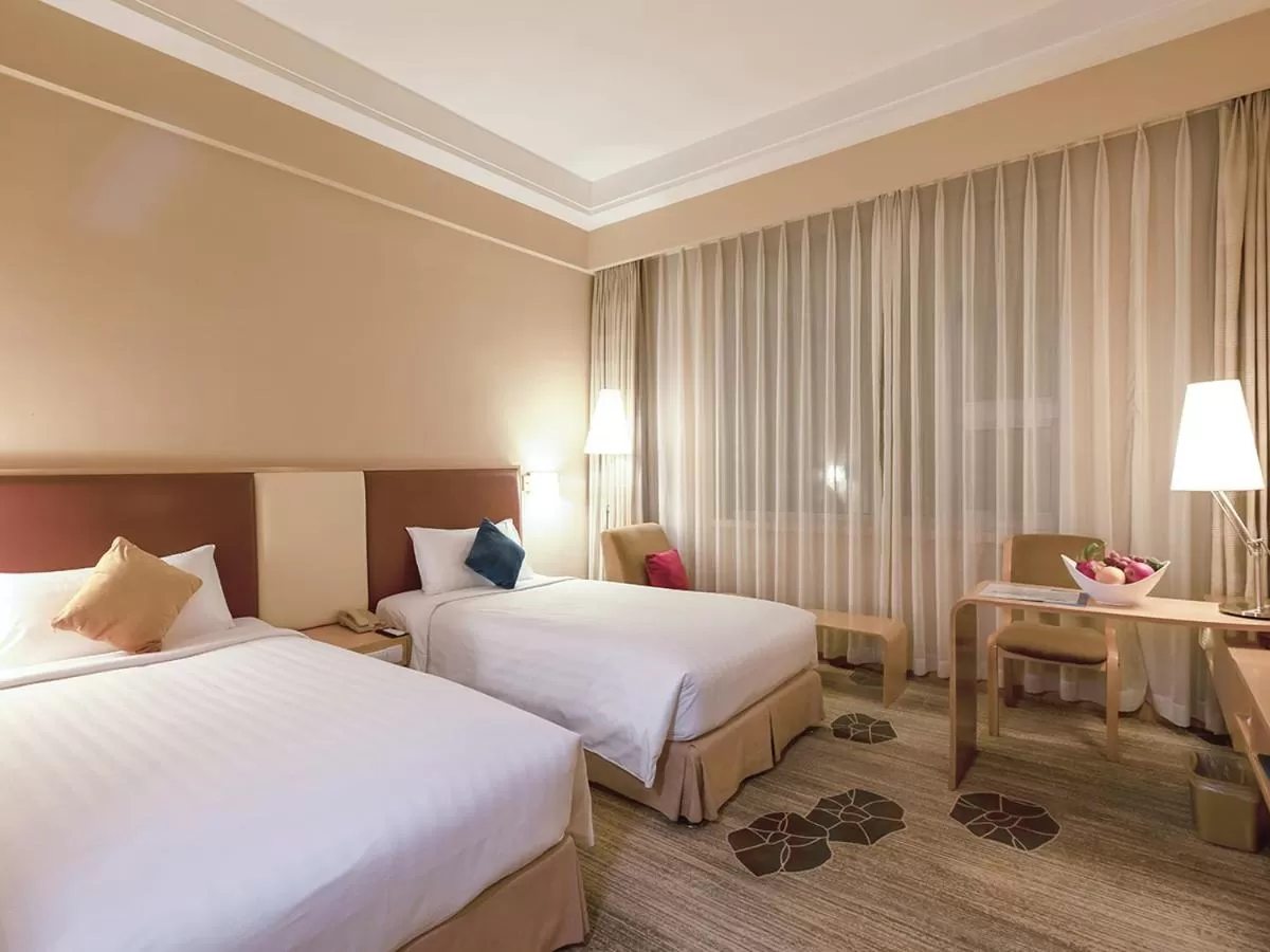 Property building, Bed in Beijing XinQiao Hotel
