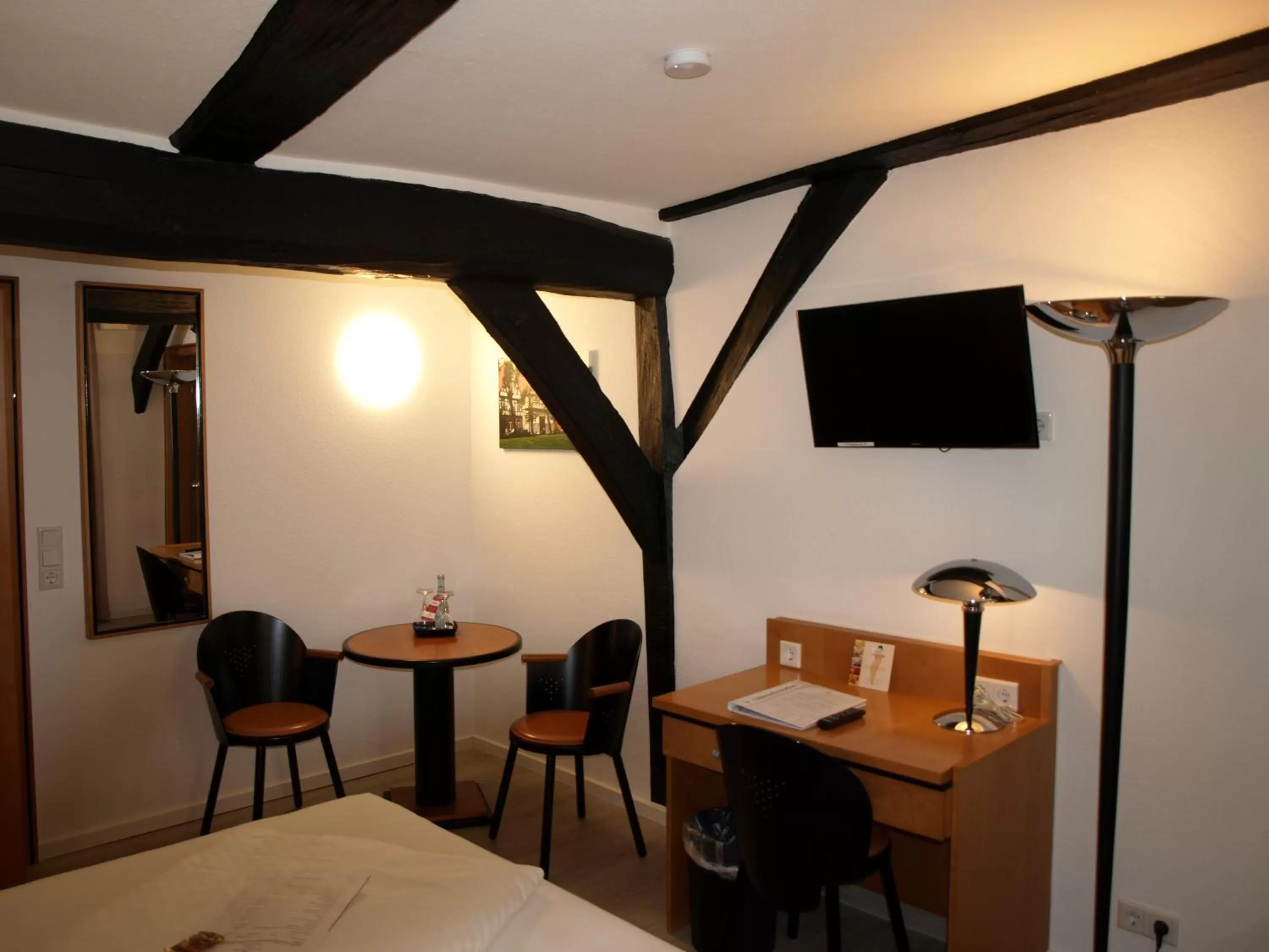 Photo of the whole room, Bed in Alt Warburg