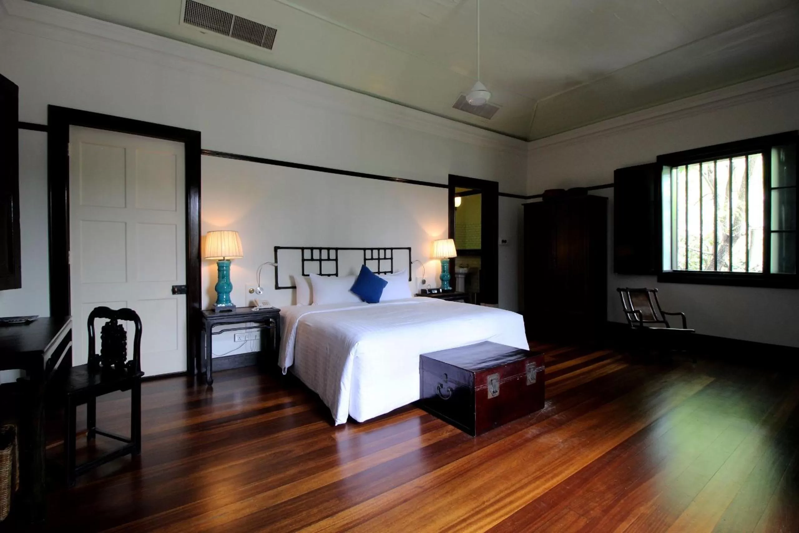 Bed in Cheong Fatt Tze - The Blue Mansion