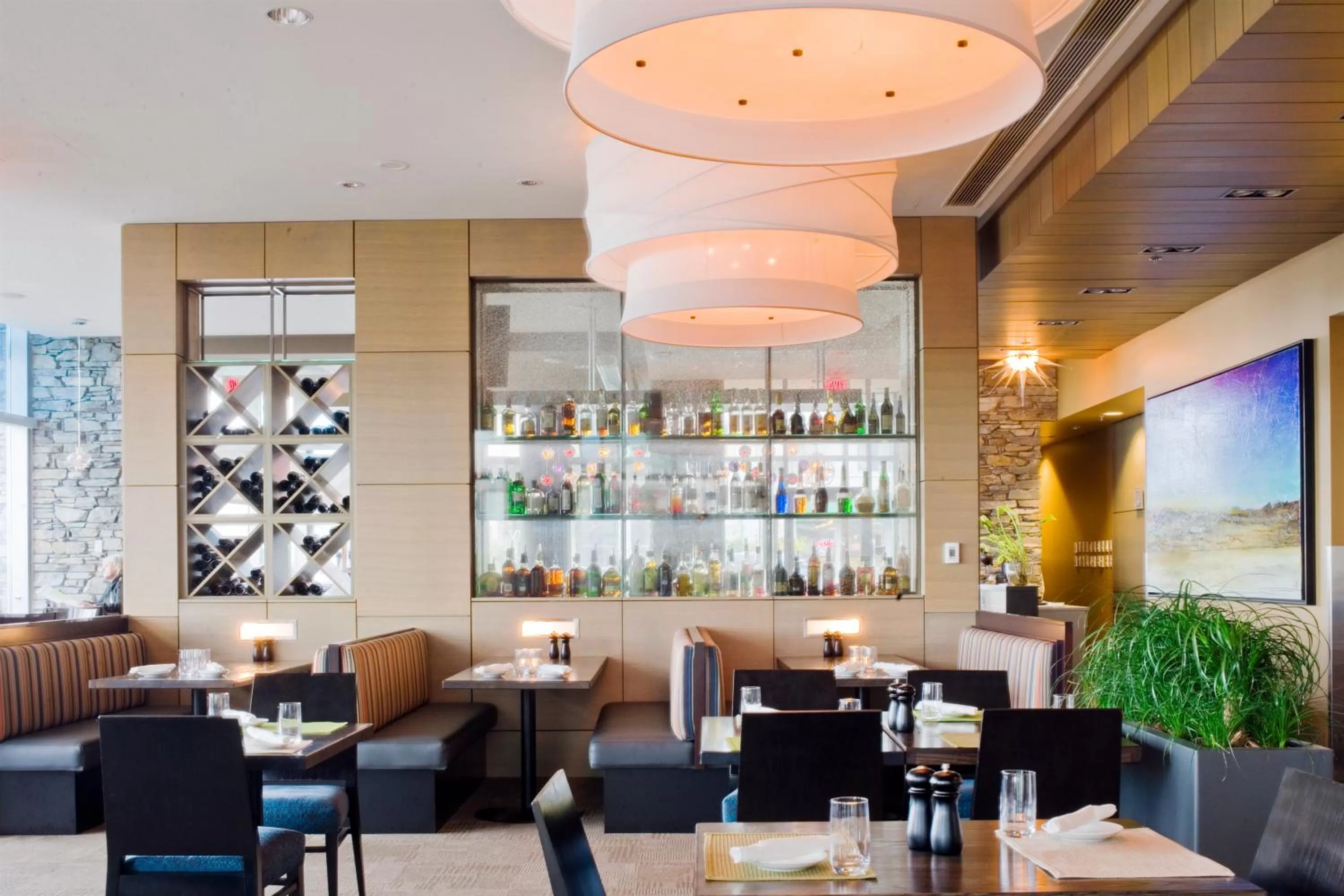 Restaurant/places to eat in The Sidney Pier Hotel & Spa