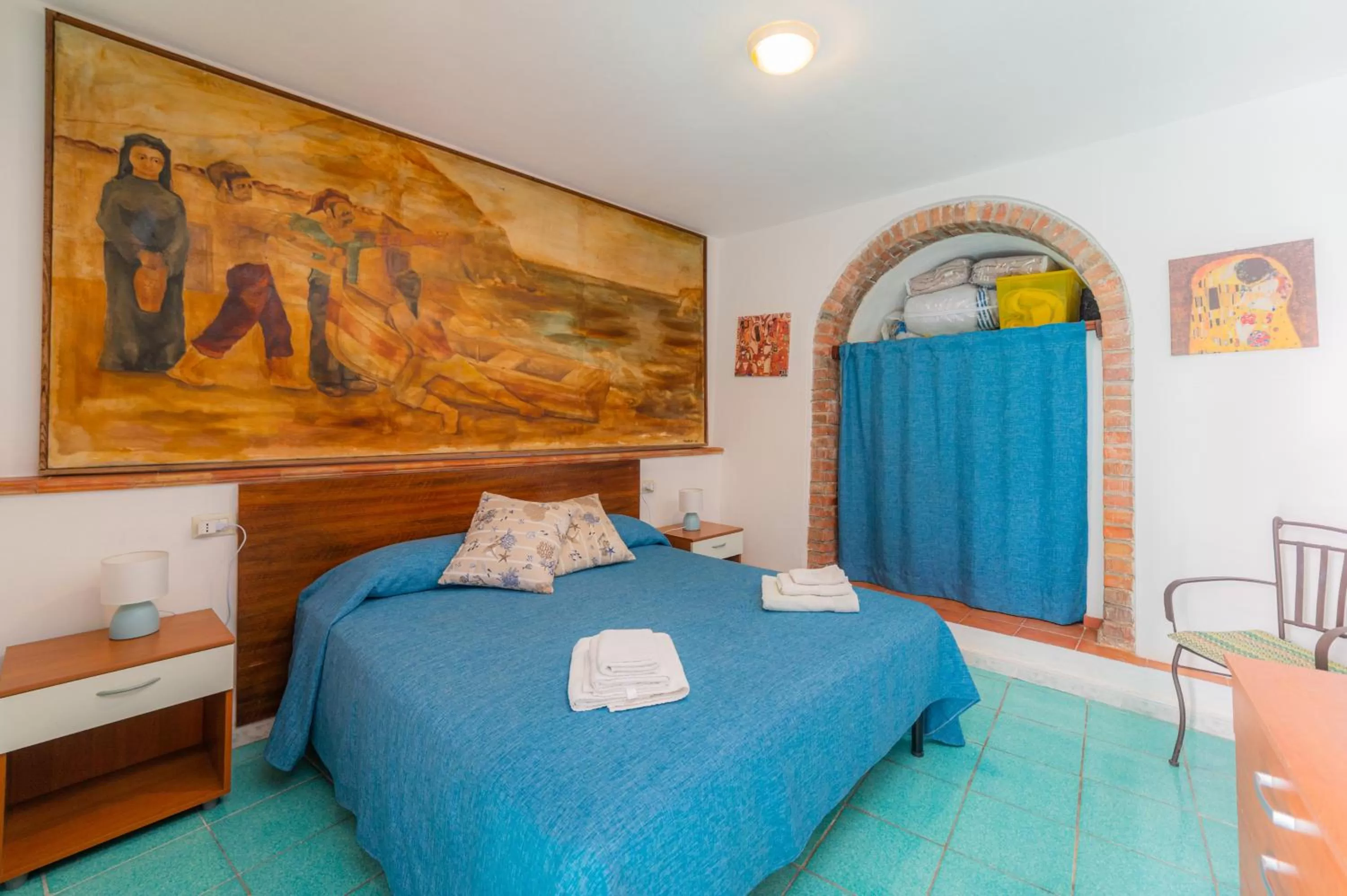 Photo of the whole room, Bed in ToviMar Apartments