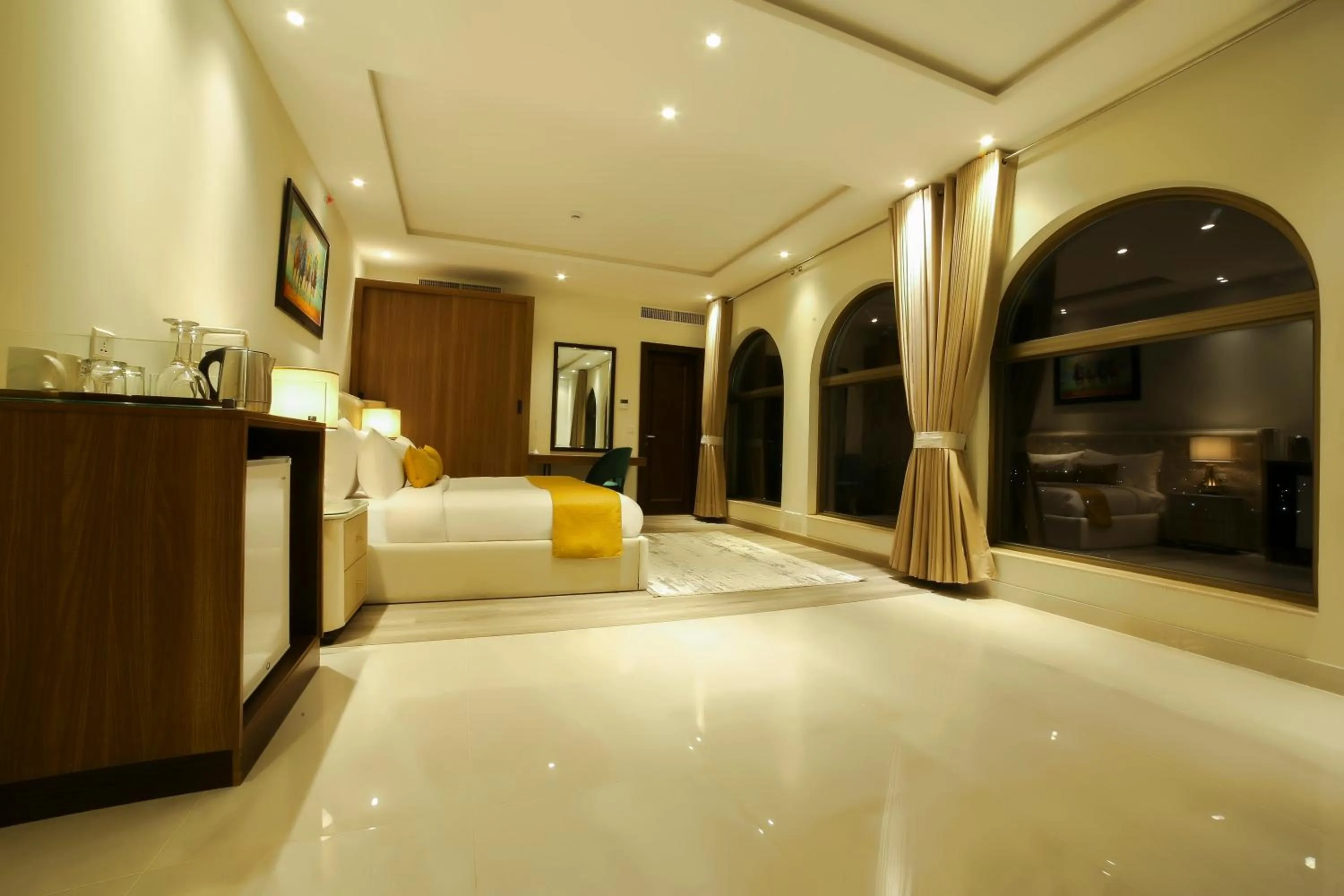 Bed in Best Western Premier Hotel Gulberg Lahore