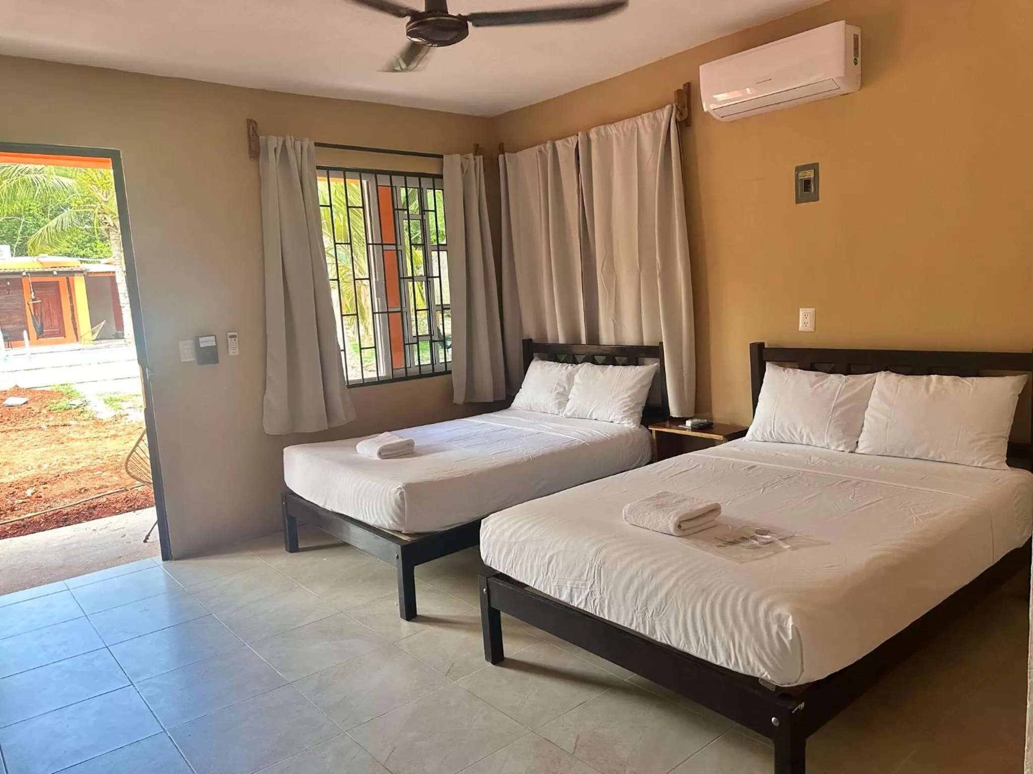 Bed in Hotel Bacalar Sunshine