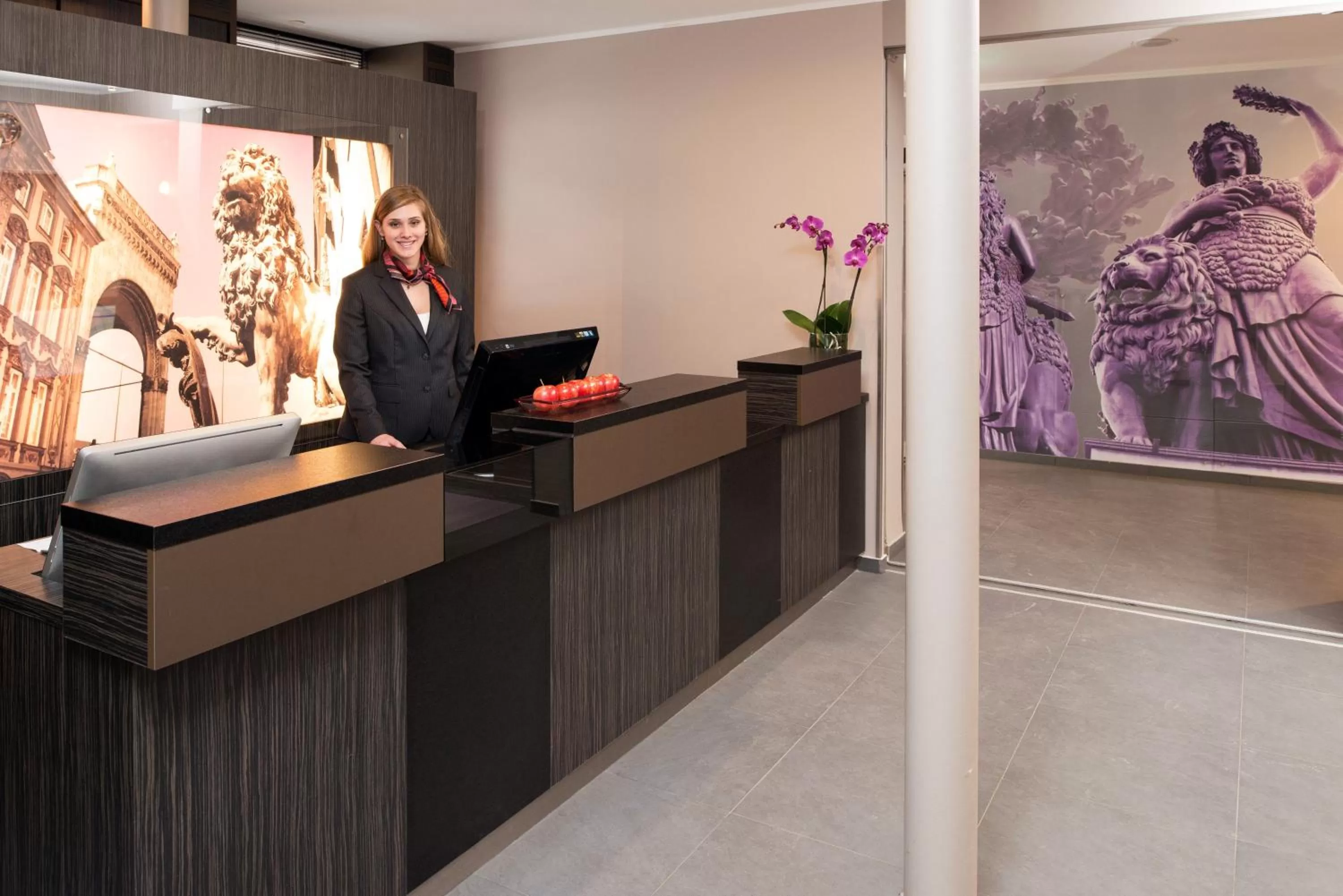 Lobby or reception in Hotel Munich City