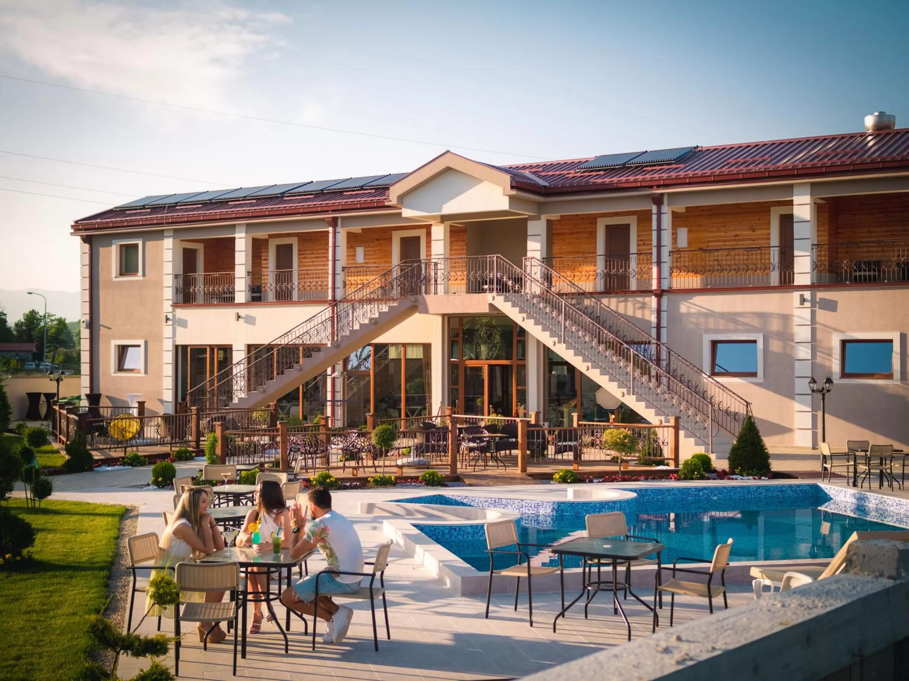 Property Building in Hotel Royal Garden