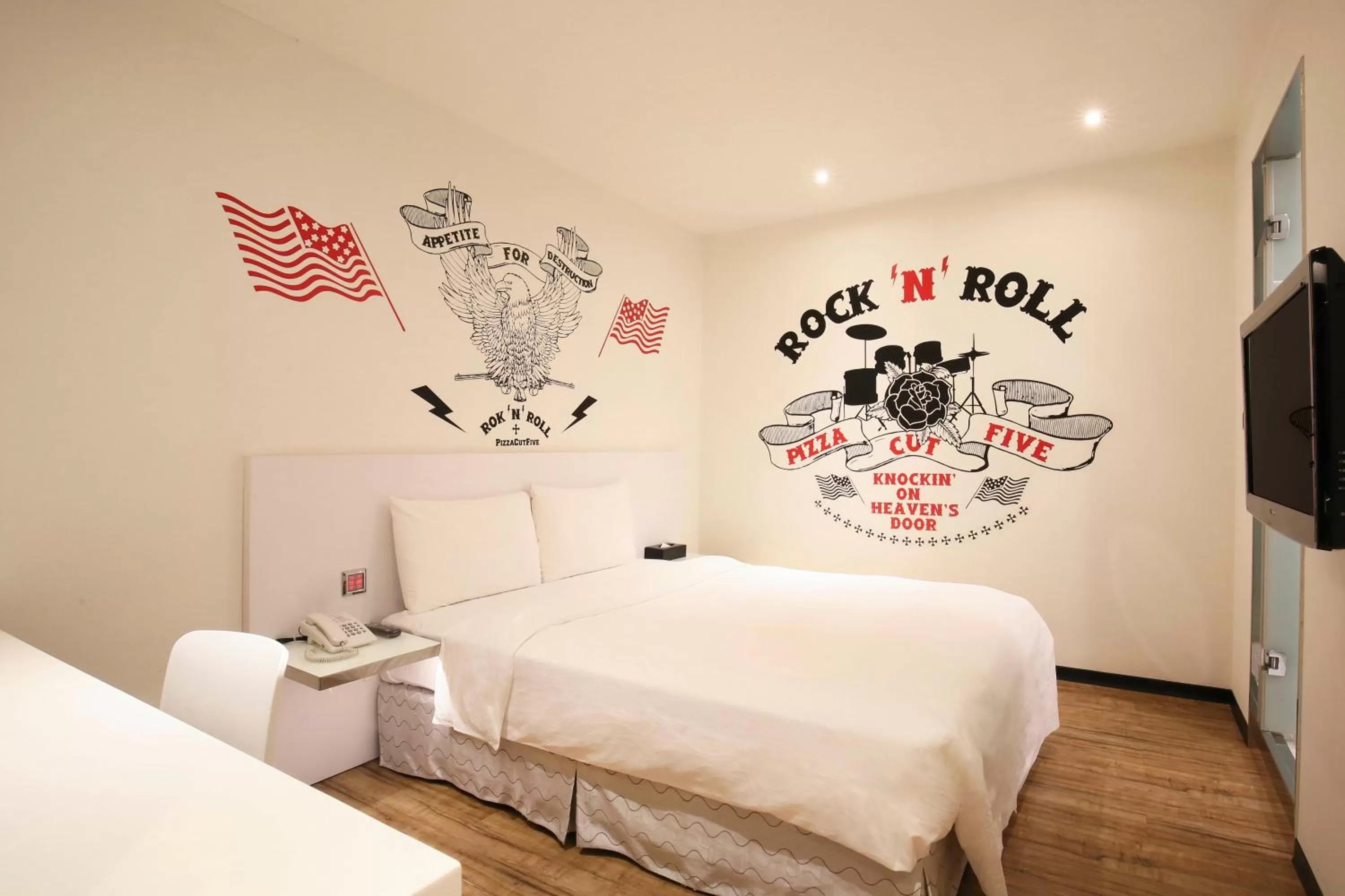 Photo of the whole room, Bed in CityInn Hotel Plus - Ximending Branch