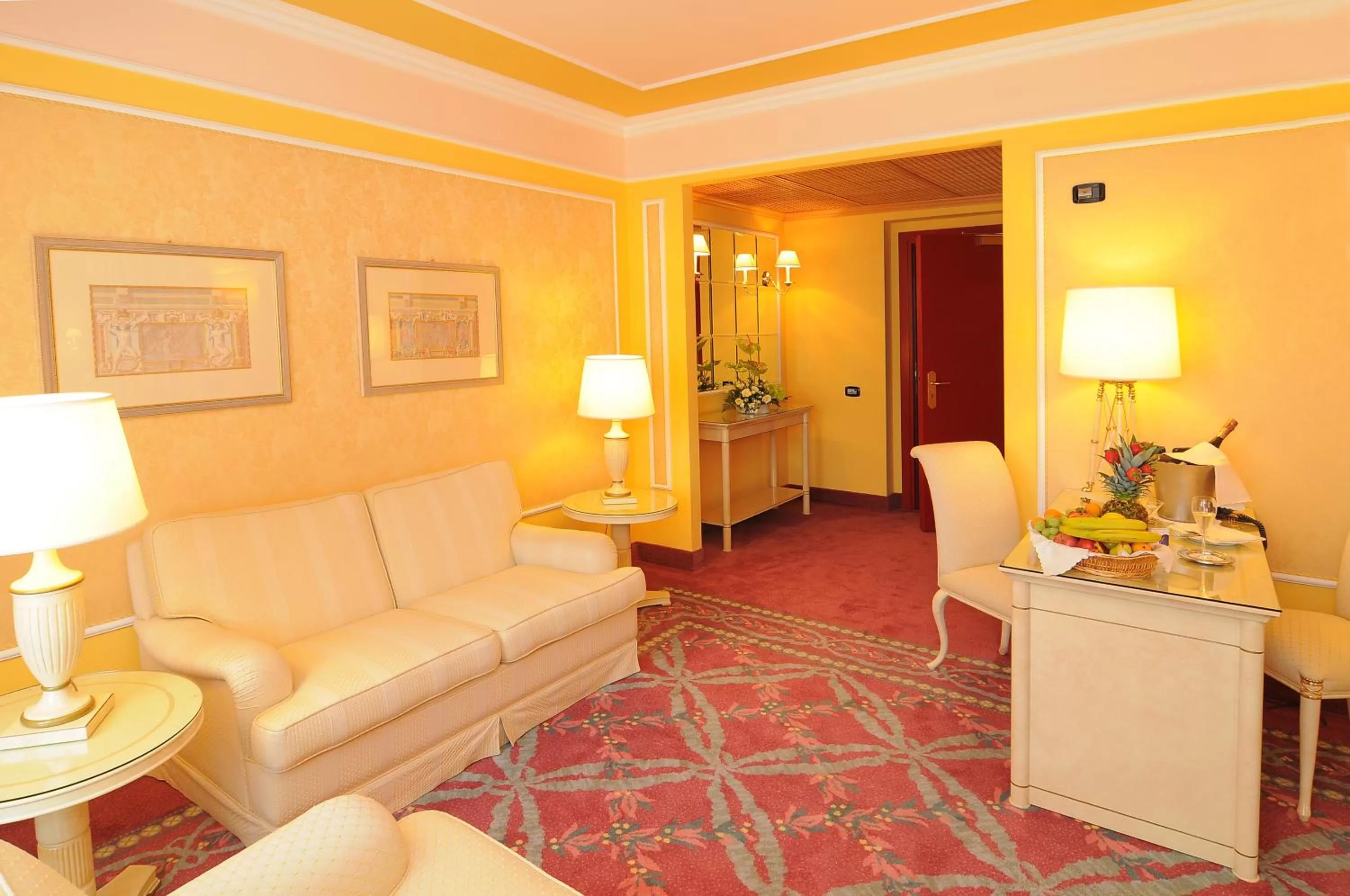 Seating area in Agora' Palace Hotel