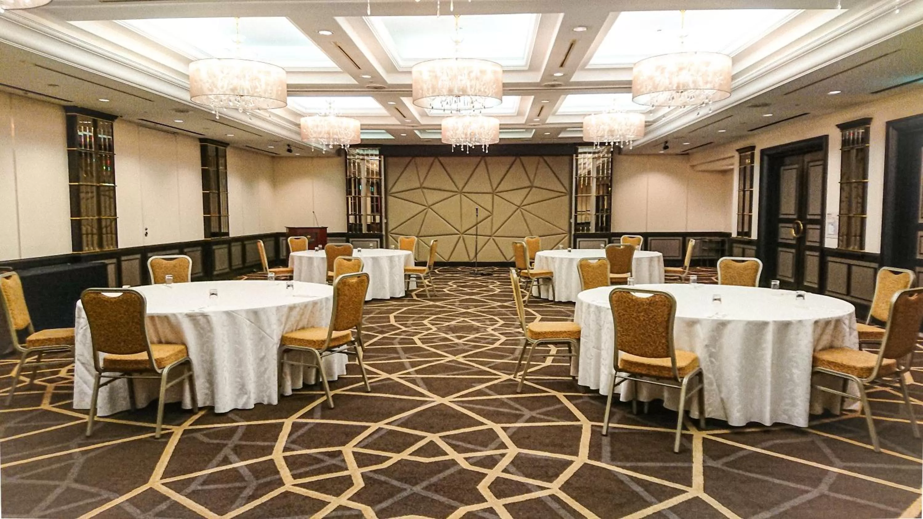 Meeting/conference room in ANA Crowne Plaza Osaka by IHG