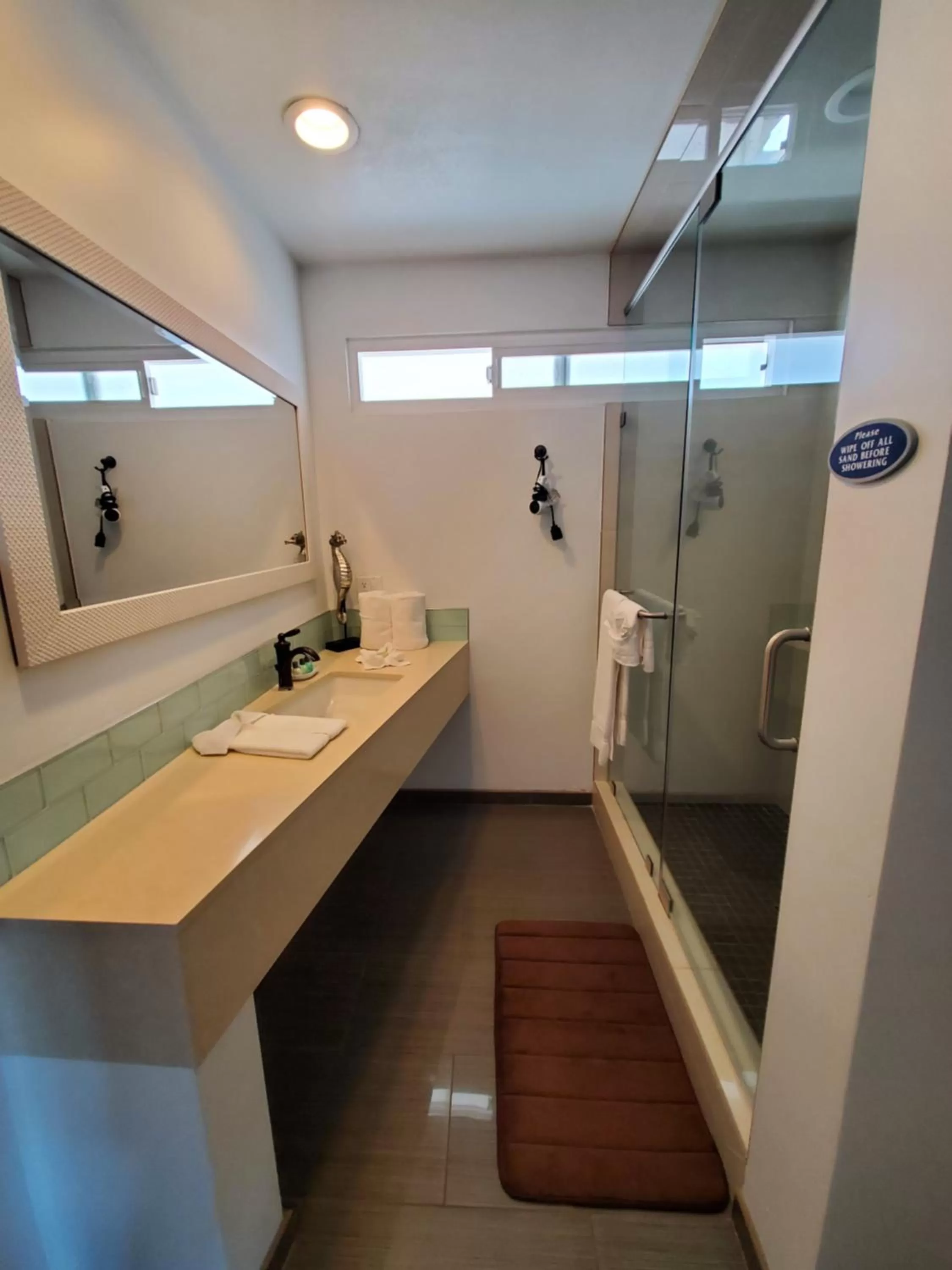 Shower in Sea Horse Resort