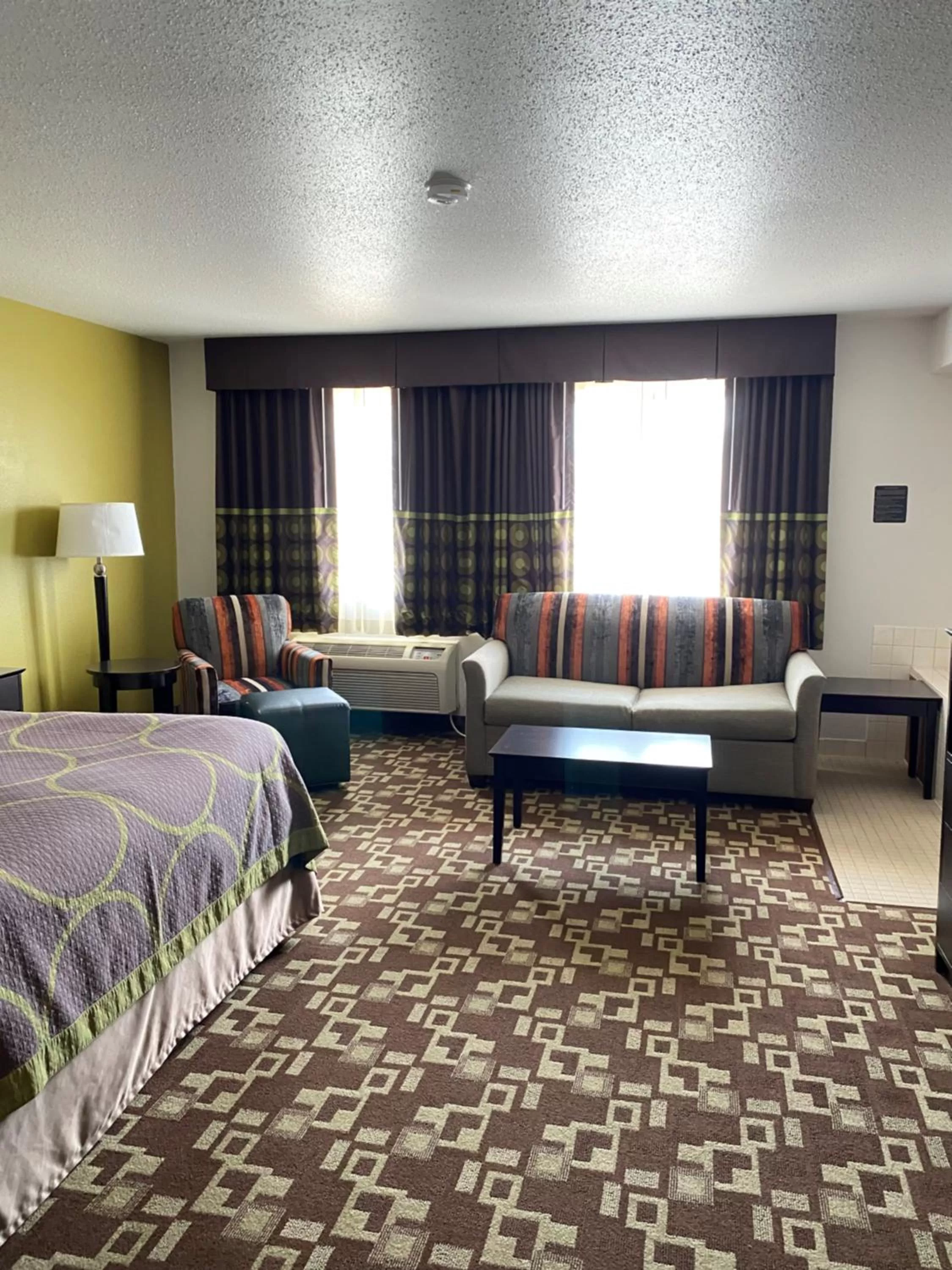 Bed in Super 8 by Wyndham Independence IA