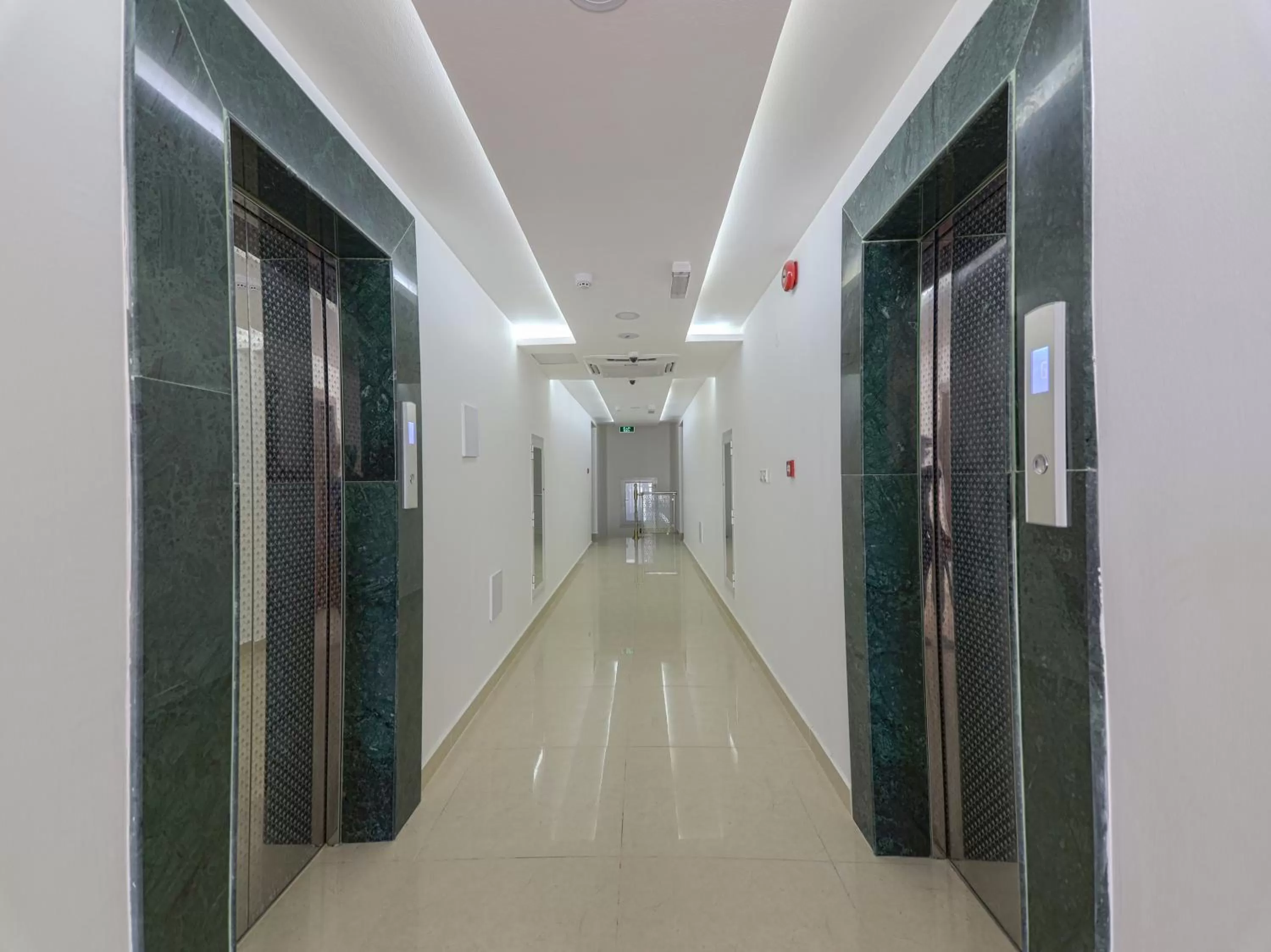 Lobby or reception in Diamond Star Hotel فندق النجمة الماسية