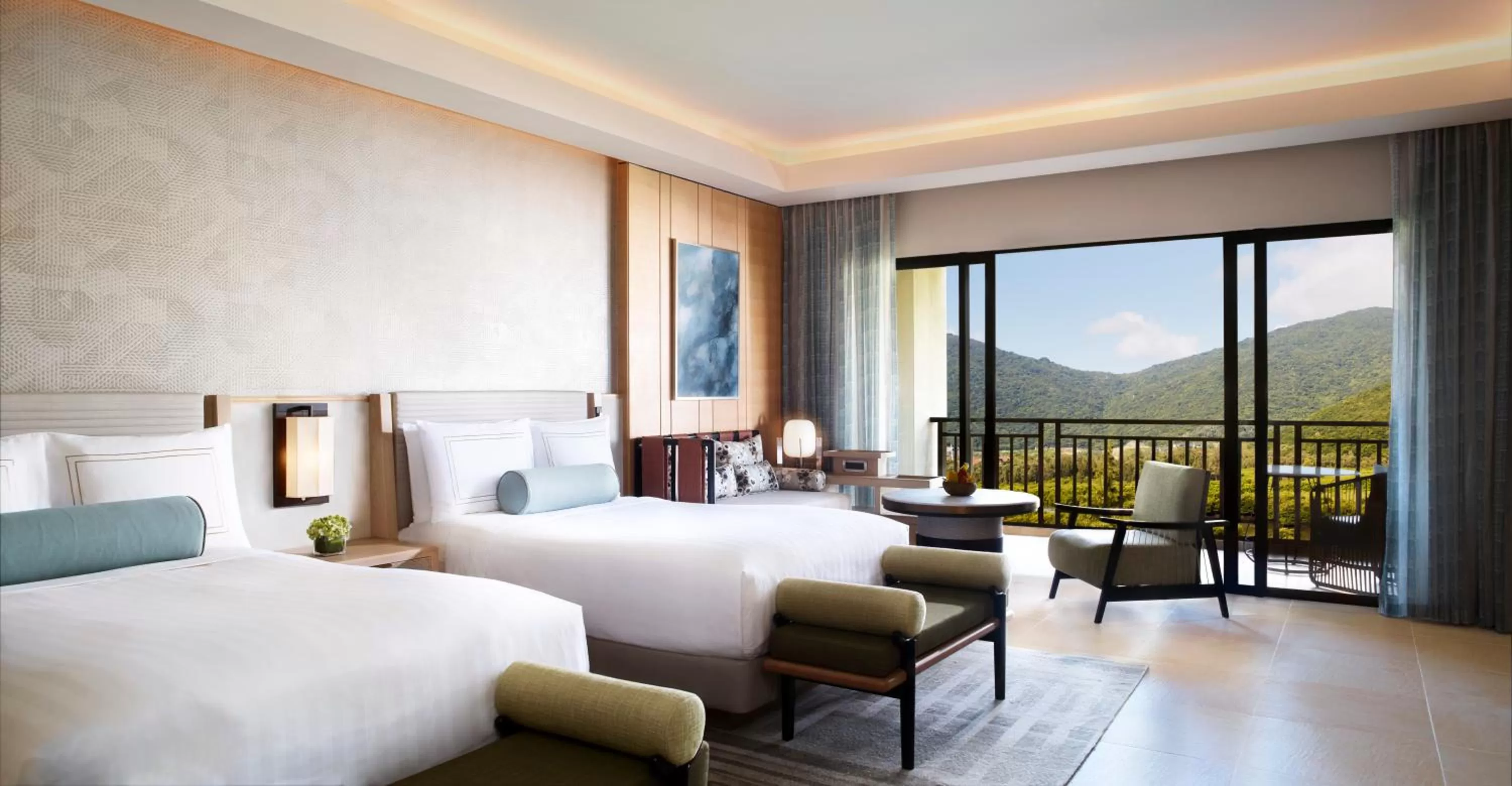 Photo of the whole room, Bed in The Ritz-Carlton Sanya, Yalong Bay