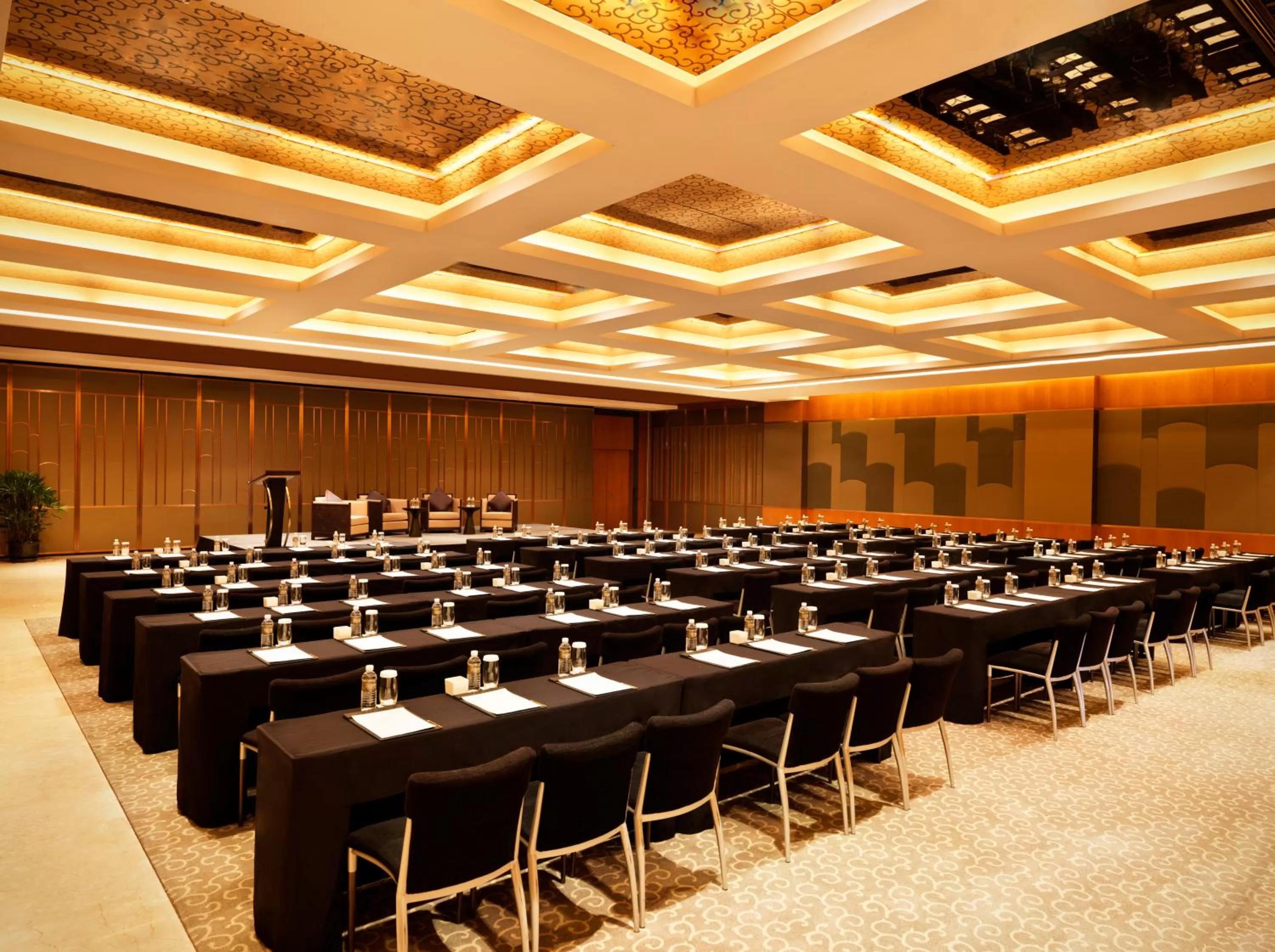 Banquet/Function facilities in Himalayas Hotel Shanghai