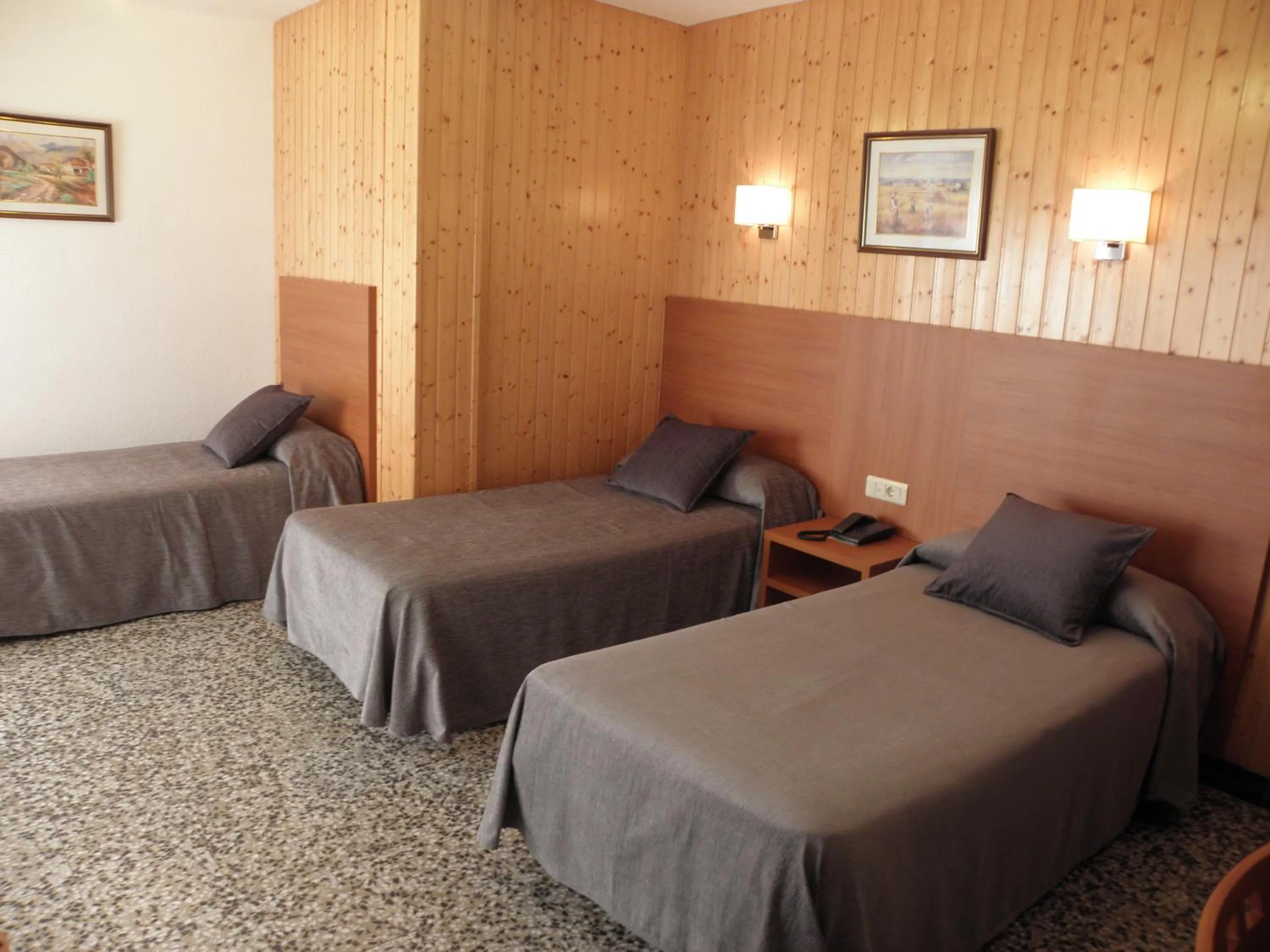 Photo of the whole room, Bed in Hotel Jardín
