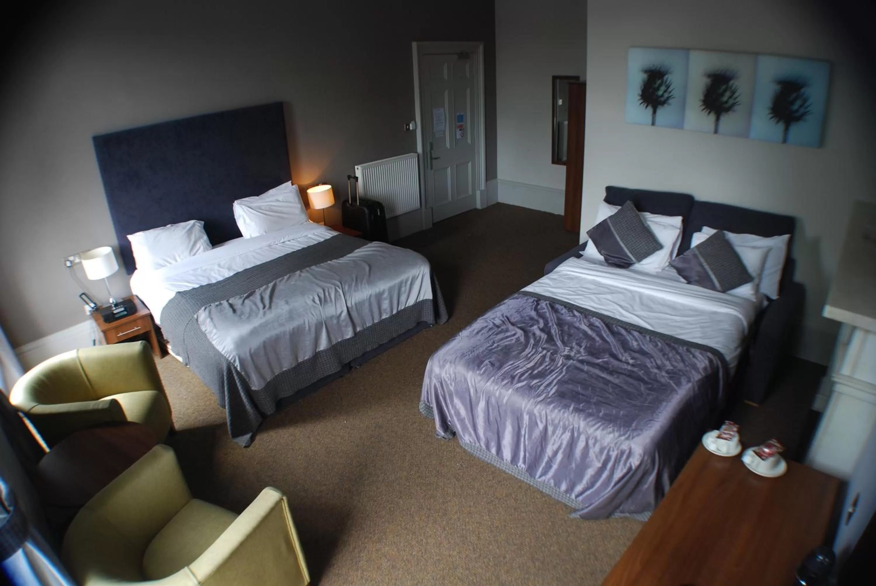 Photo of the whole room, Bed in The Salisbury Hotel