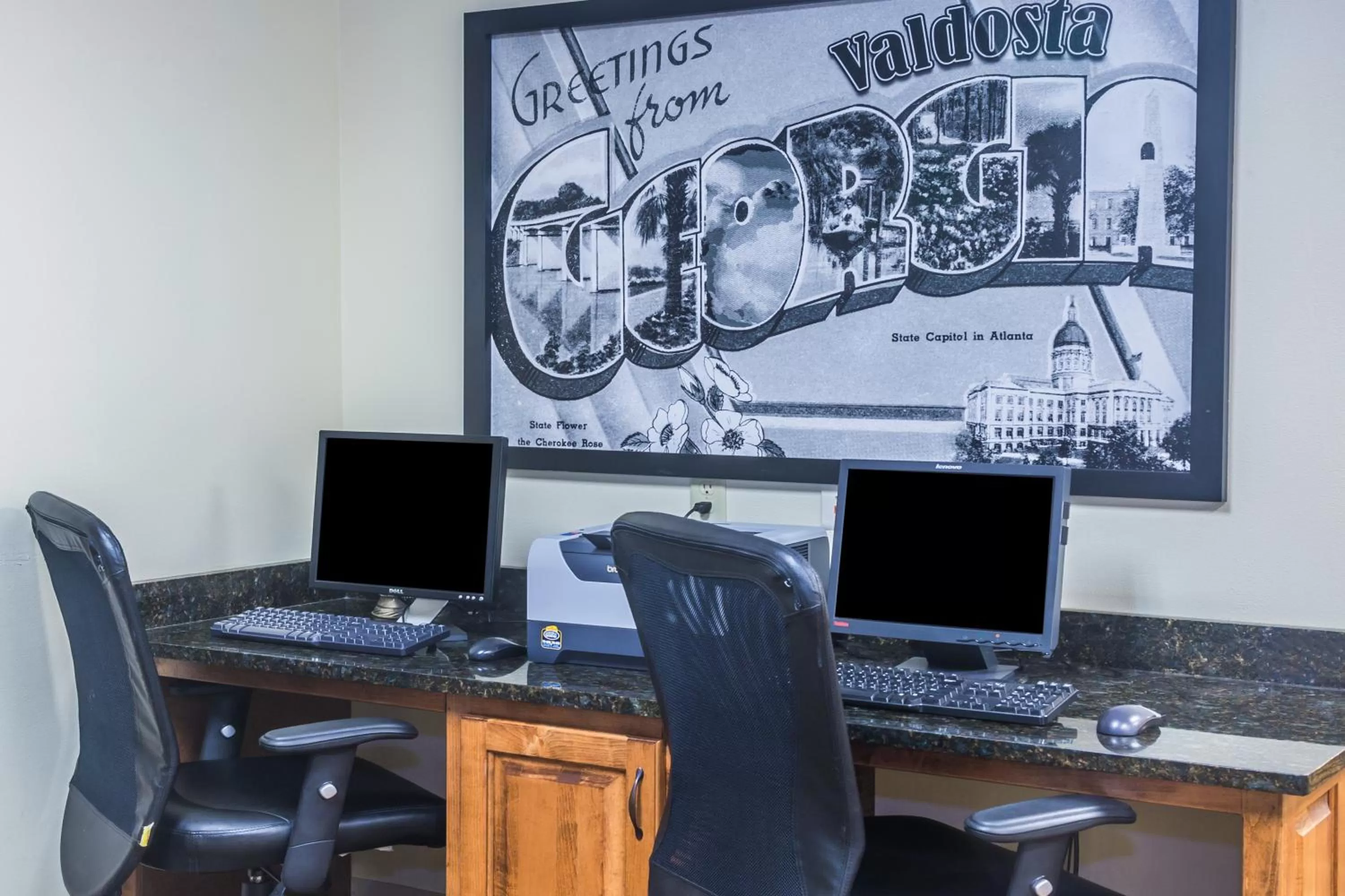 Business facilities in Super 8 by Wyndham Valdosta Mall