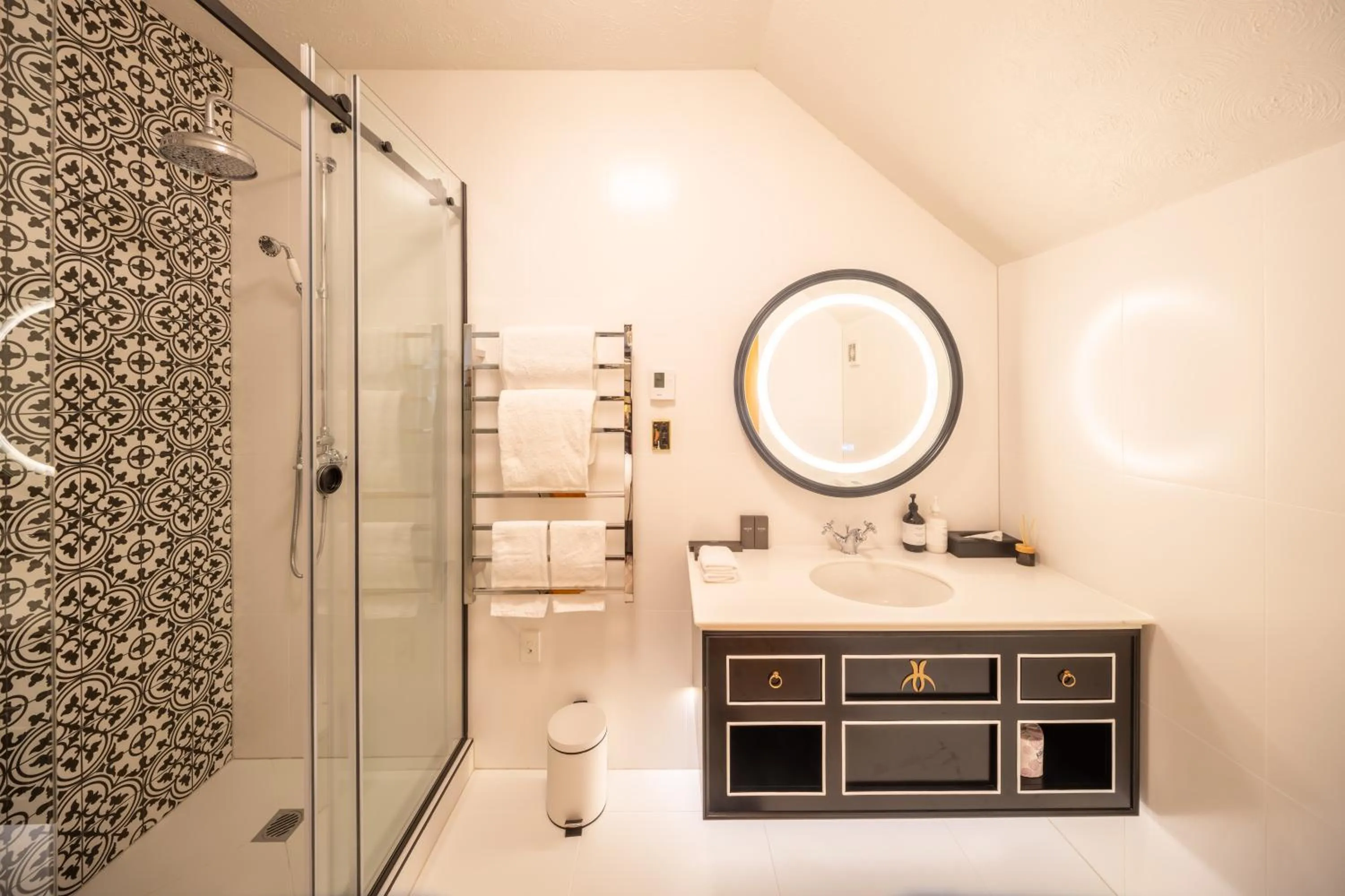 Bathroom in Hana Lodge