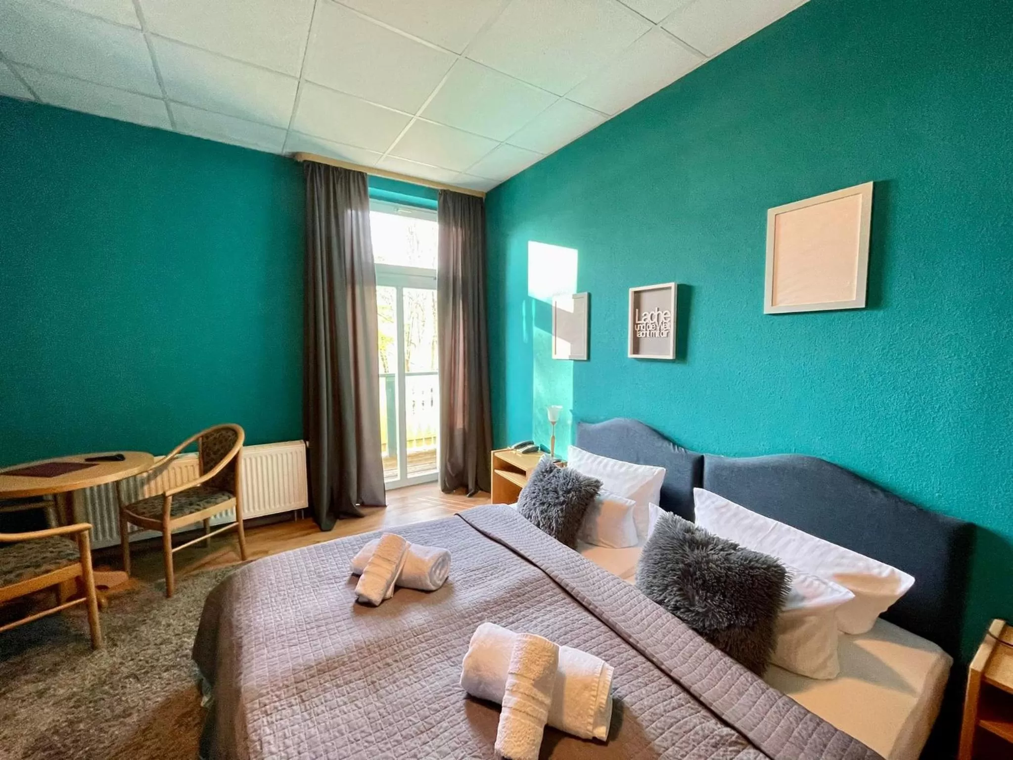 Photo of the whole room, Bed in Parkhotel Waldschlösschen