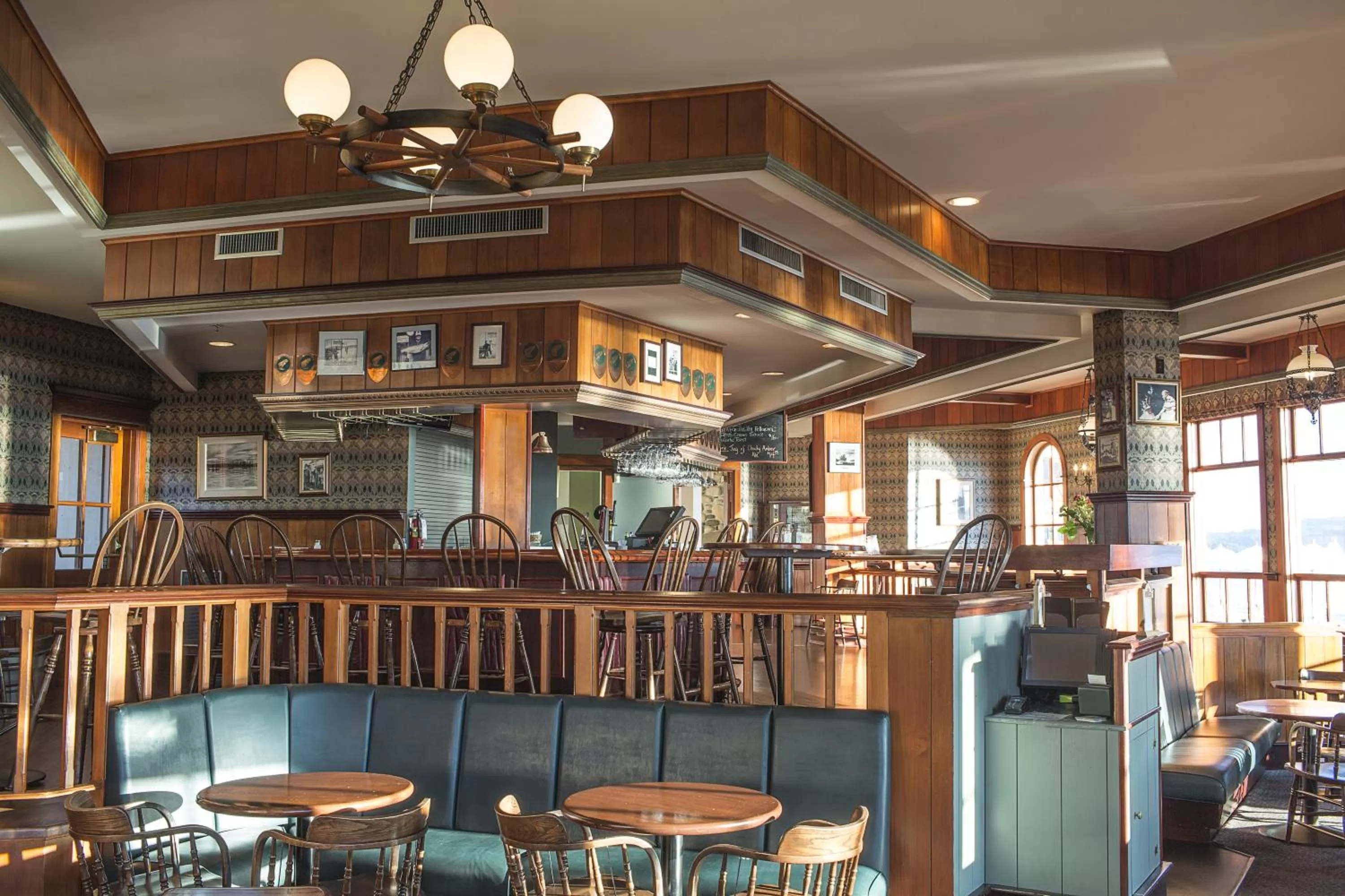 Restaurant/places to eat in Painter's Lodge, Trademark Collection by Wyndham