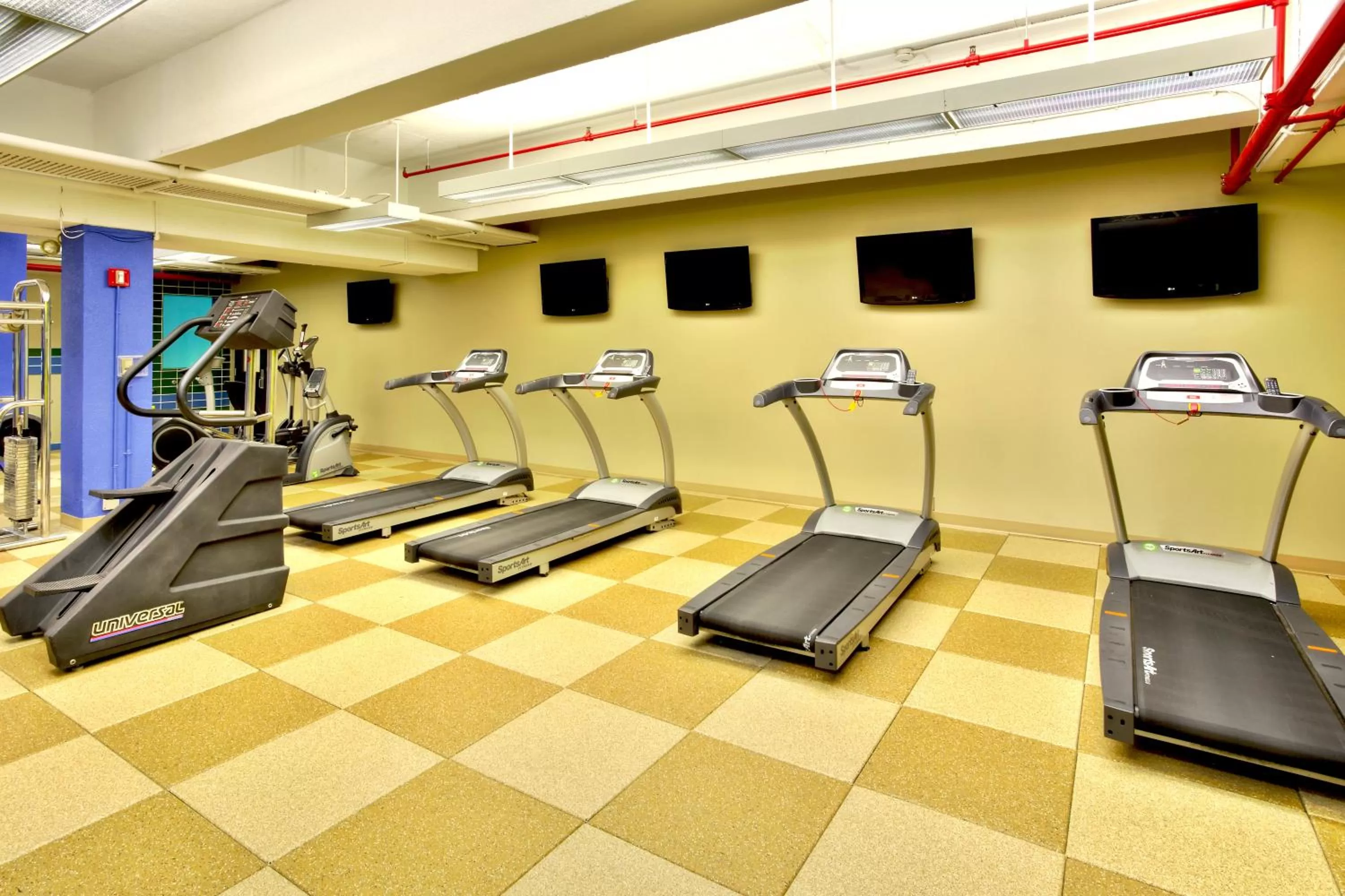 Fitness centre/facilities in Crowne Plaza Kitchener-Waterloo by IHG
