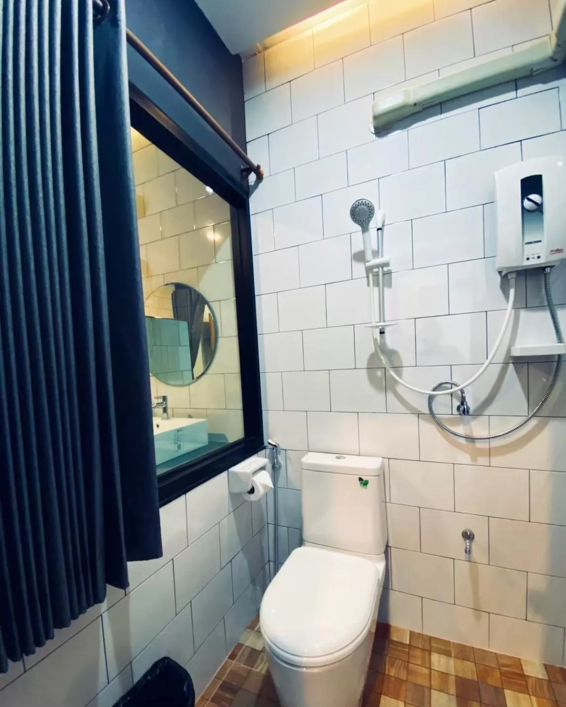 Leela Boutique (ลีลาบูทีค)