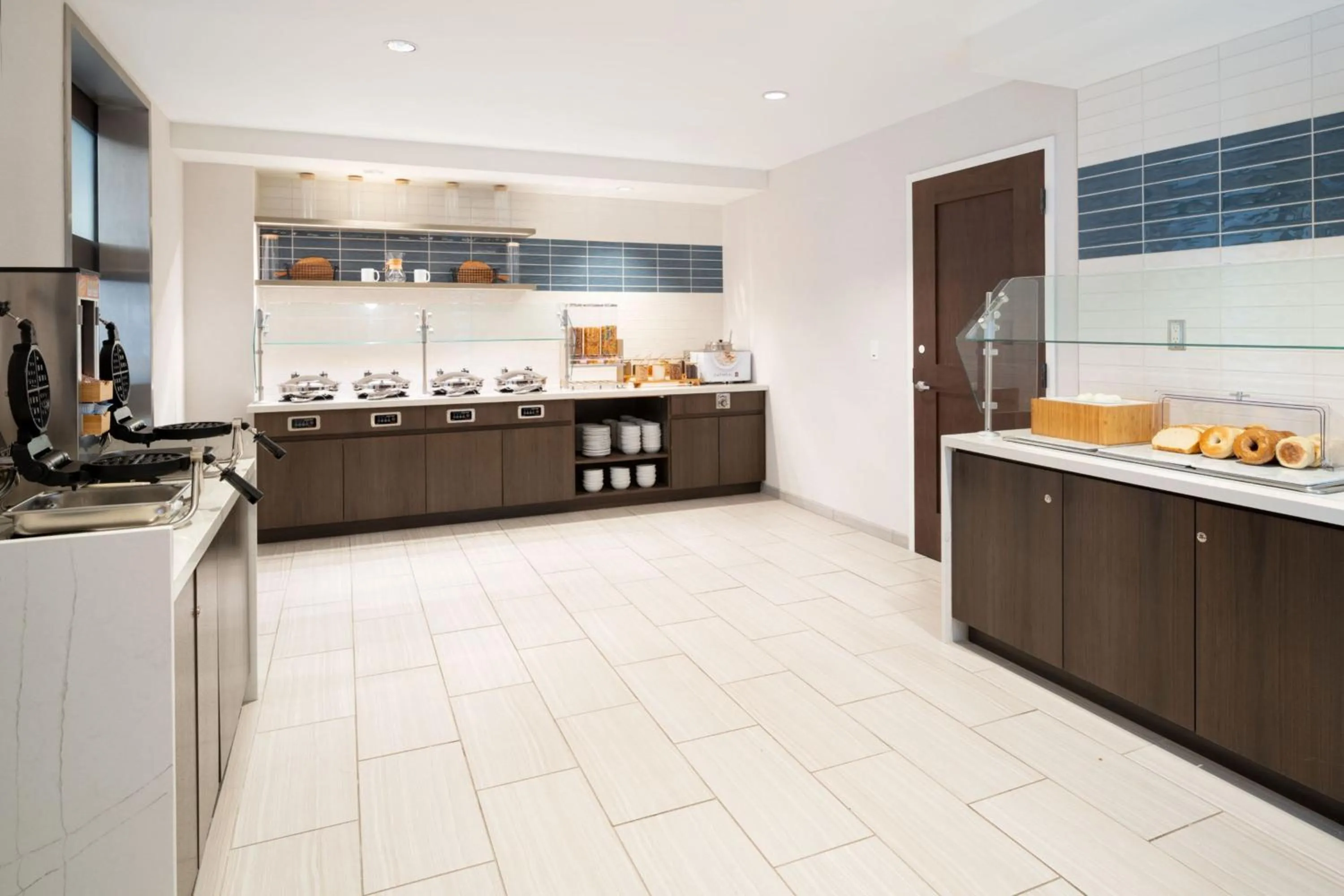 Breakfast in Residence Inn by Marriott Oakland Downtown