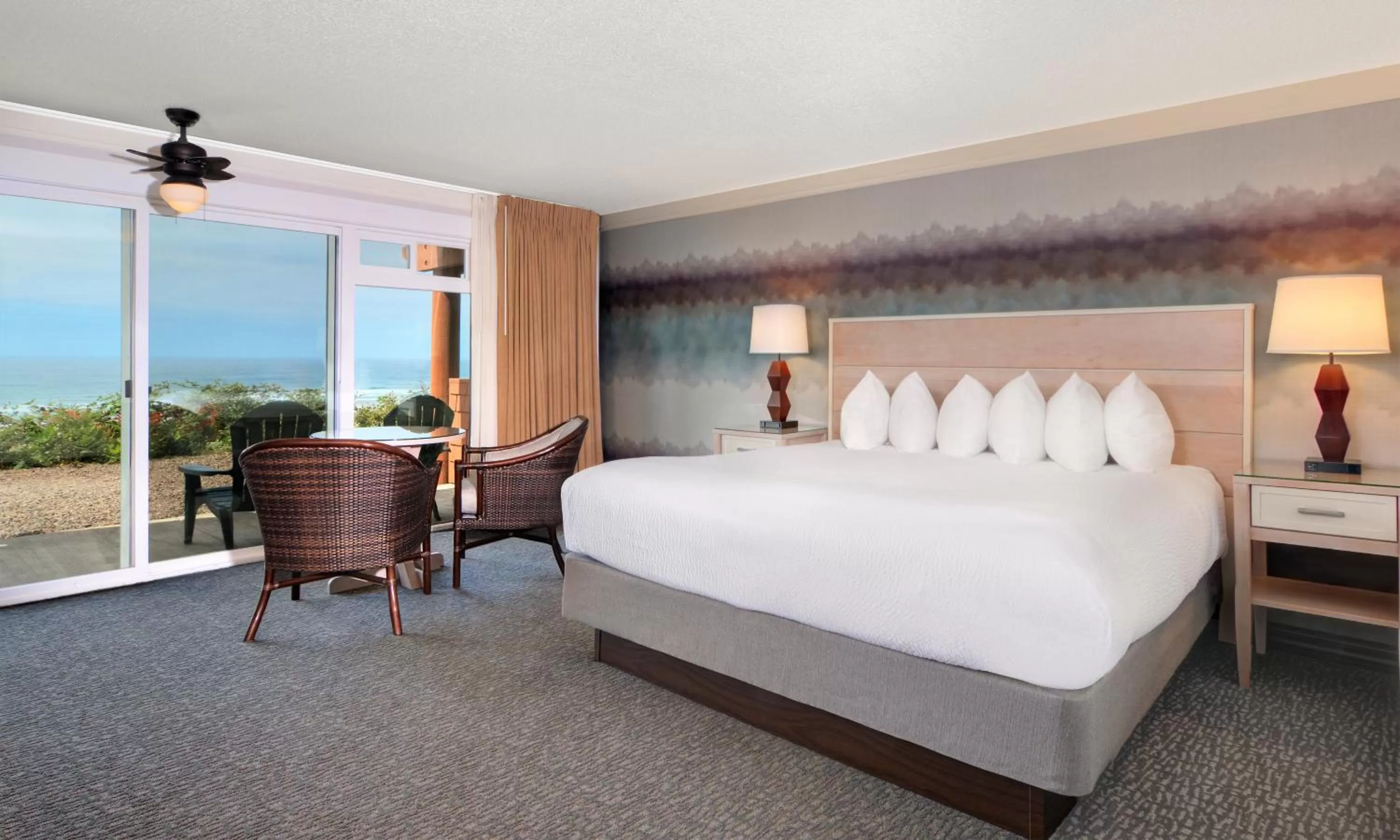 Bed in Hallmark Resort - Newport