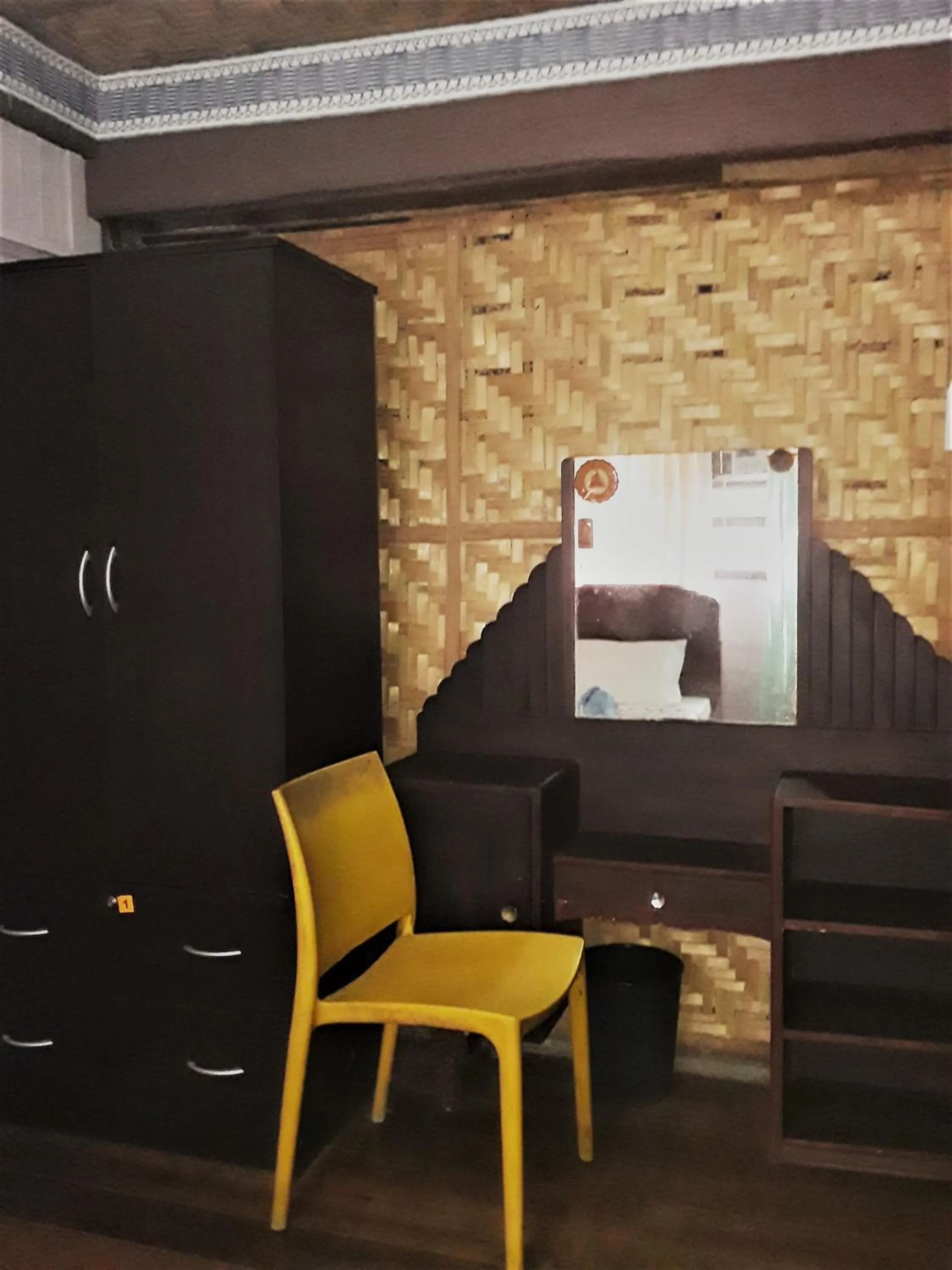 Seating area in Oasis Balili Heritage Lodge