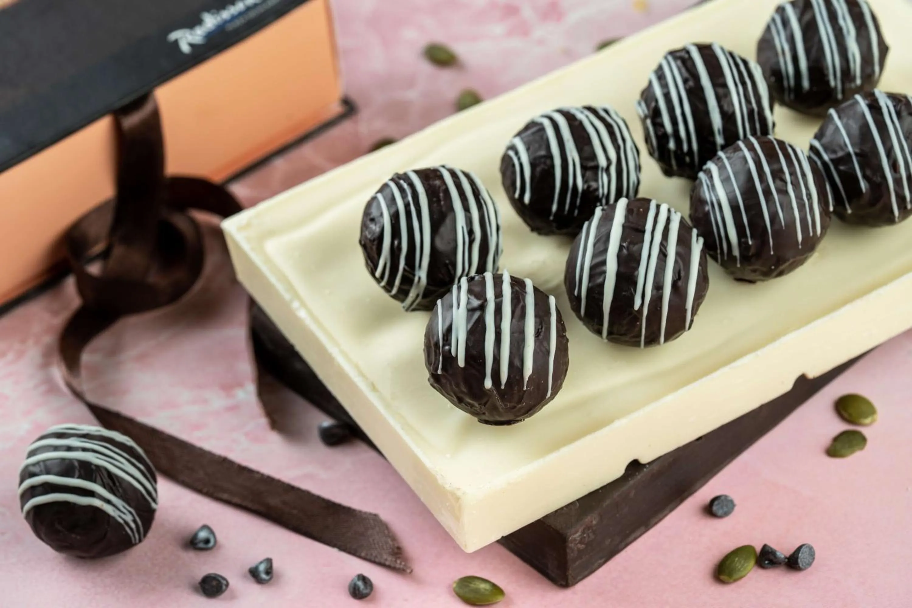 Food and drinks in Radisson Hotel Varanasi