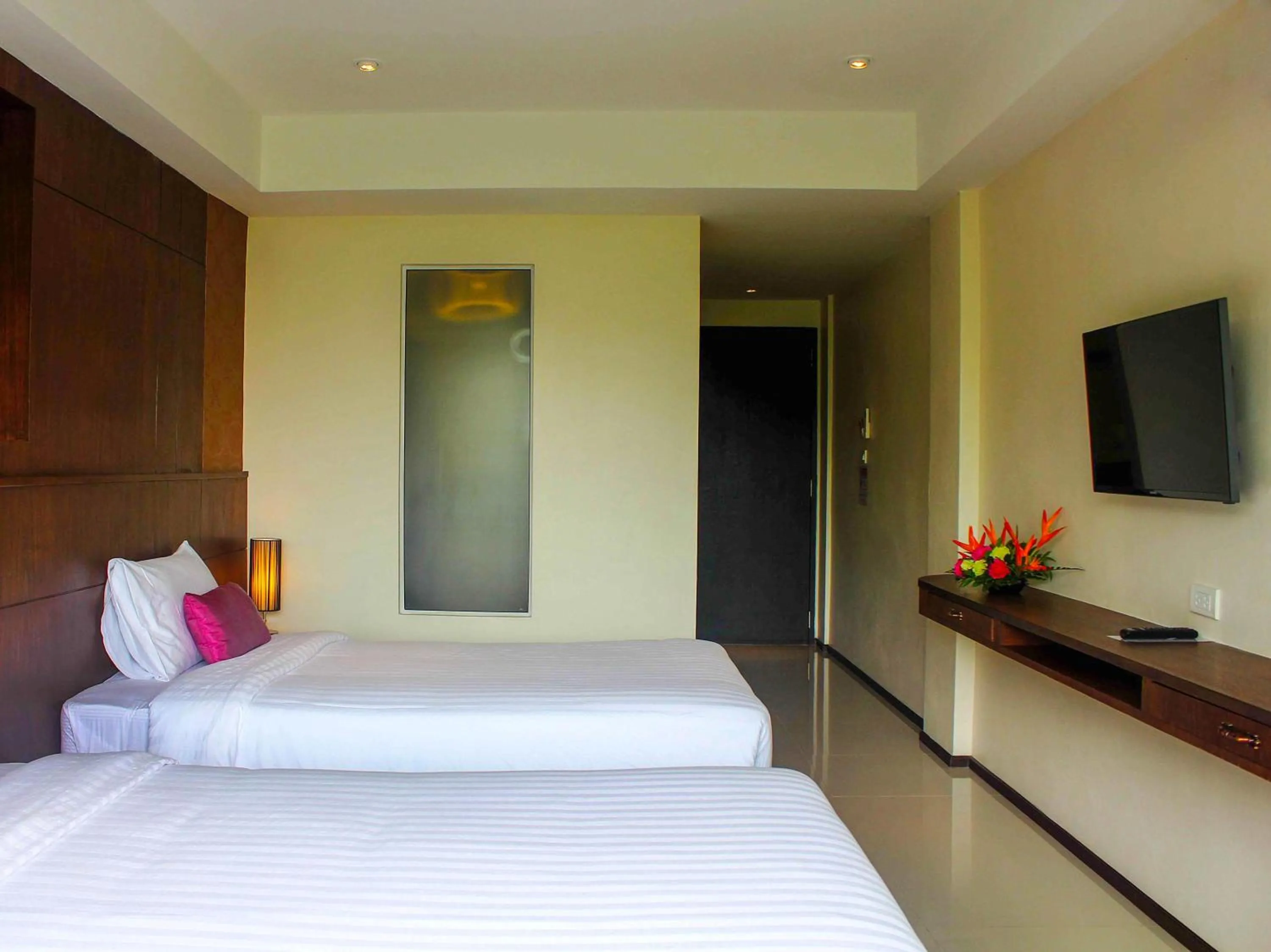 Bed in Lub Sbuy House Hotel - SHA