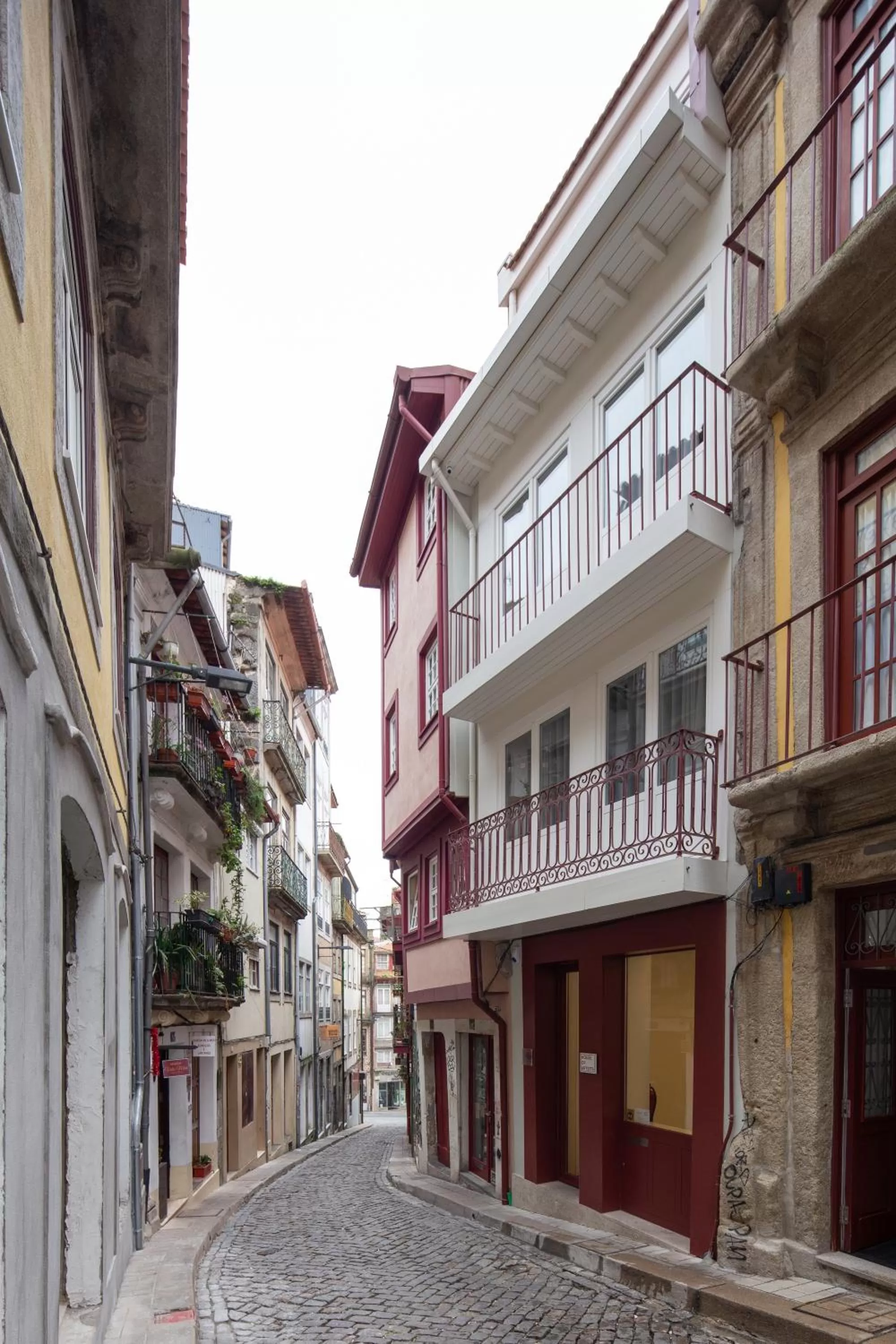 Facade/entrance in House of Artists