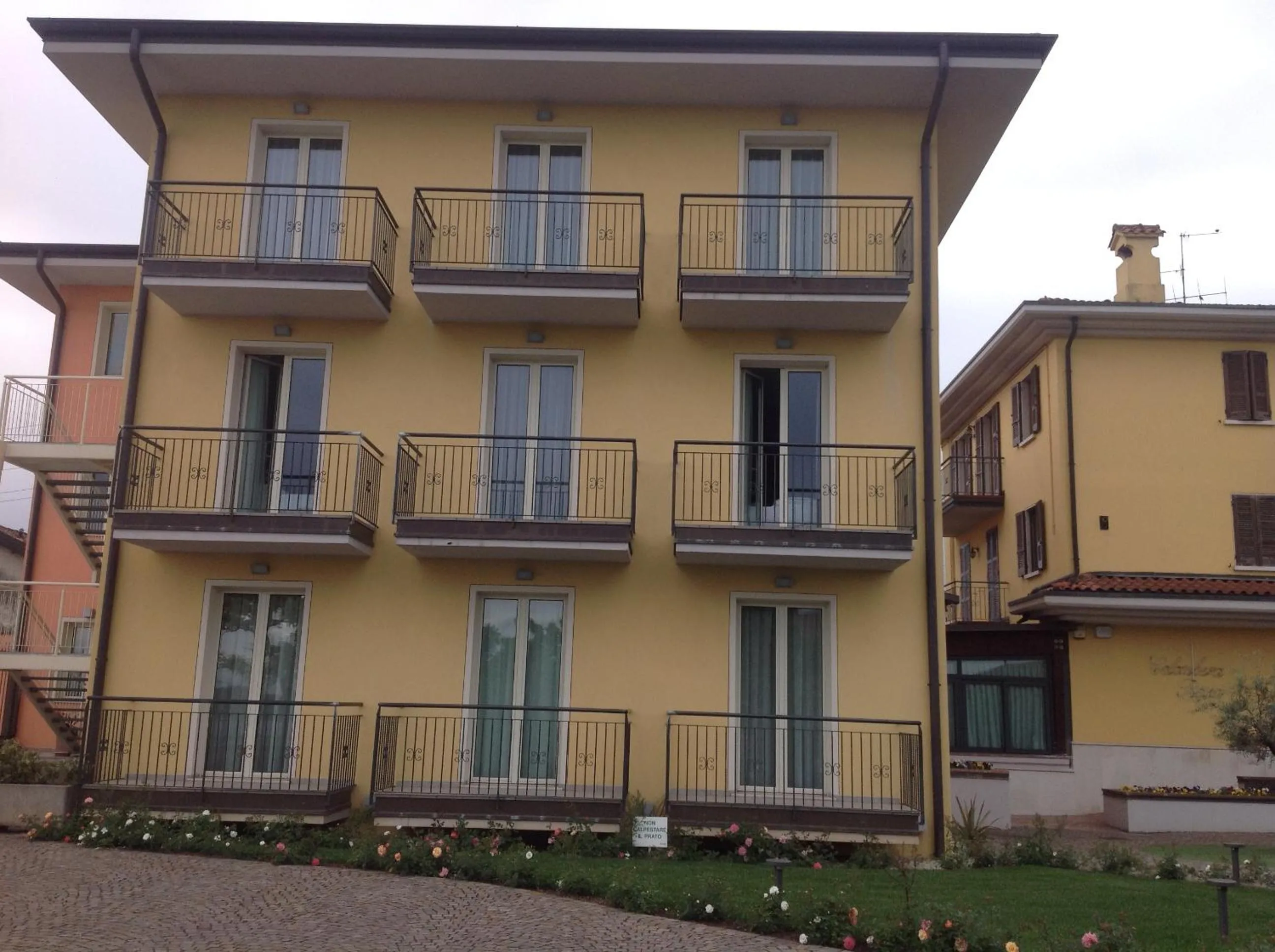 Hotel Panineria Colombera Rossa