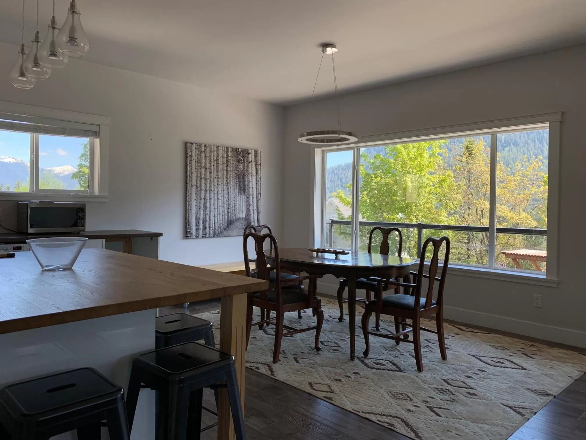 Black Rooster Guesthouse