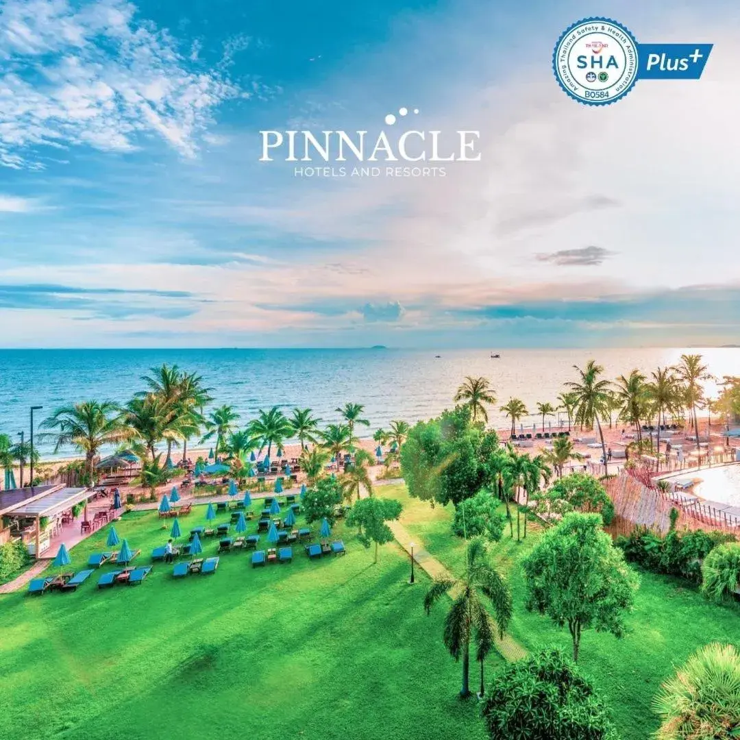 Pinnacle Grand Jomtien Resort and Beach Club Pinnacle Grand Jomtien Resort and Beach Club