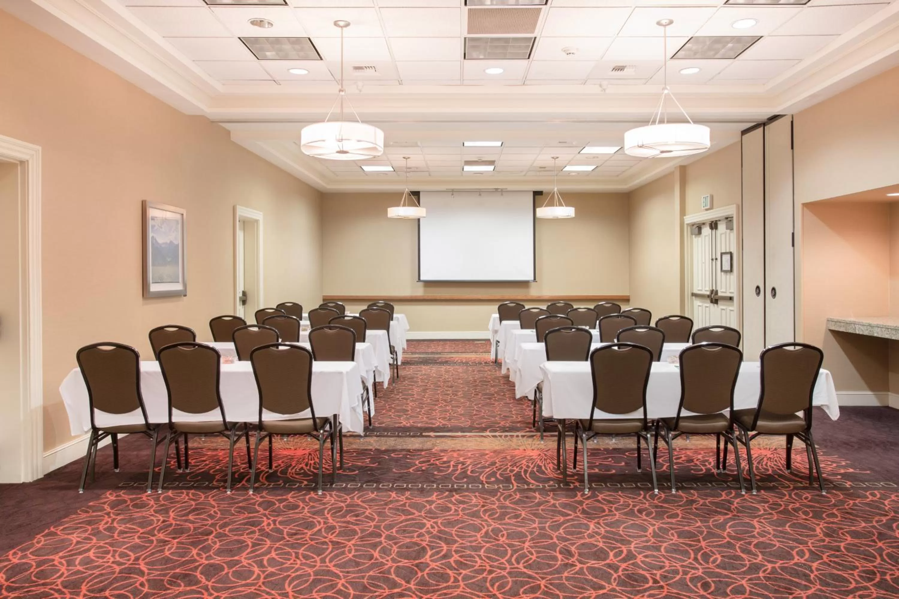 Meeting/conference room in Holiday Inn Colorado Springs - Airport by IHG