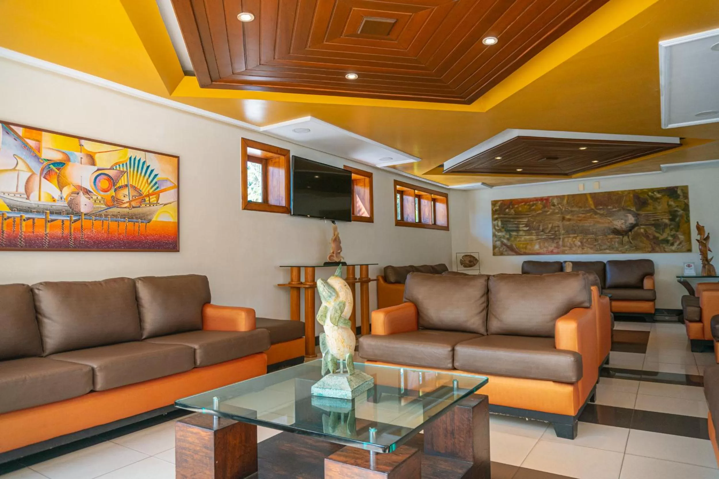 Lobby or reception in Porto das Naus Praia Hotel