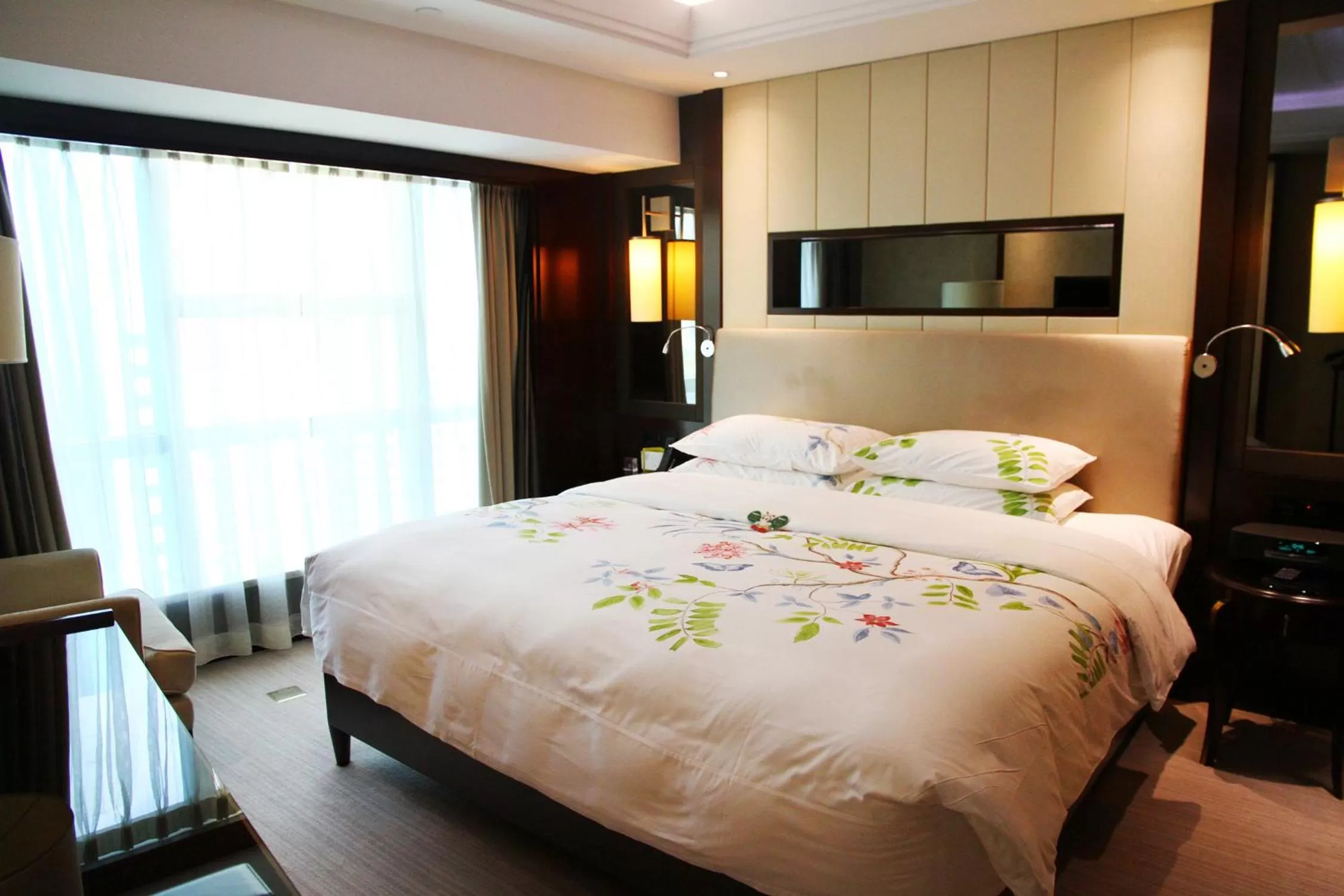 Bedroom in The Pavilion Hotel Shenzhen (Huaqiang NorthBusiness Zone)