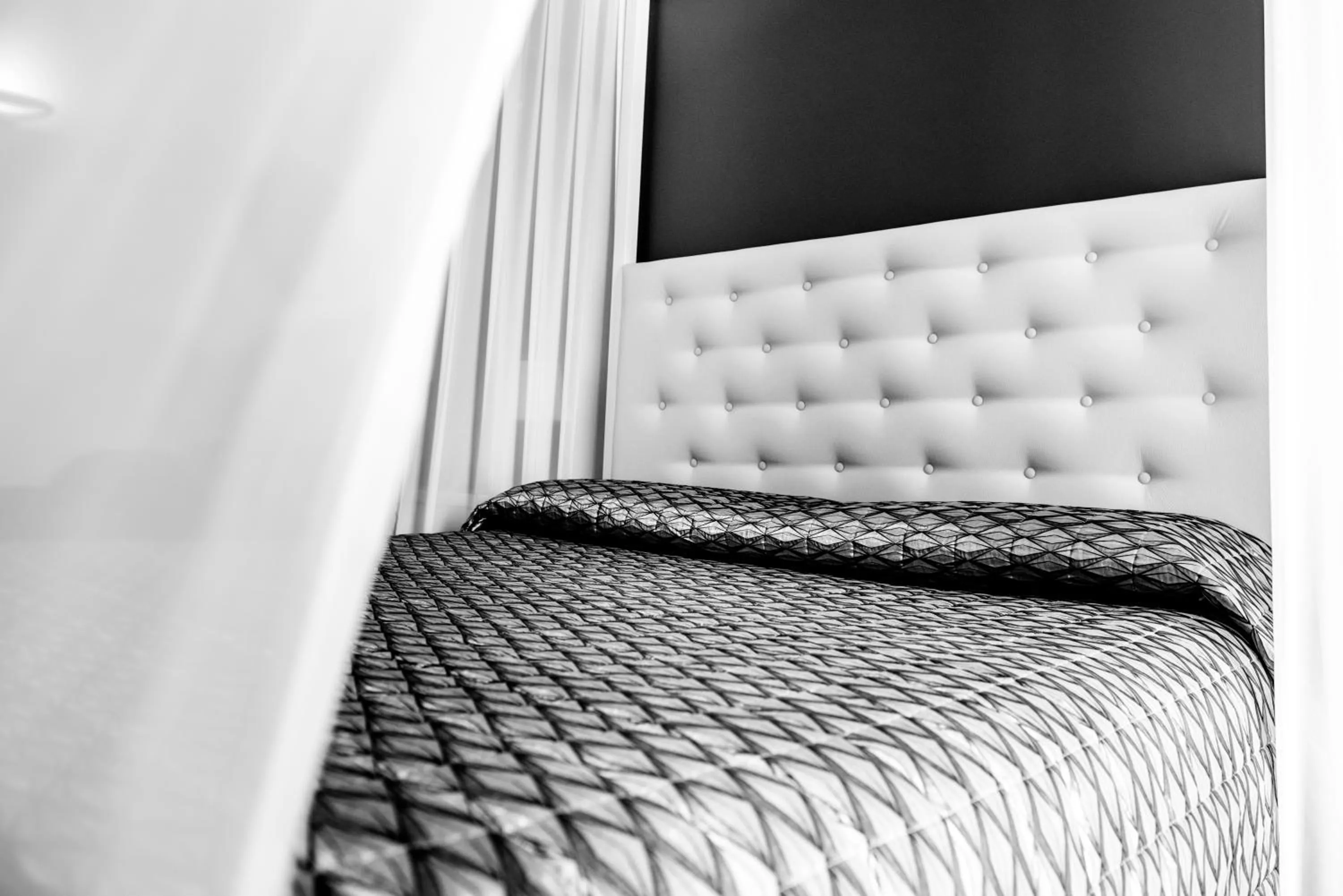 Bed in Albergo Del Sedile