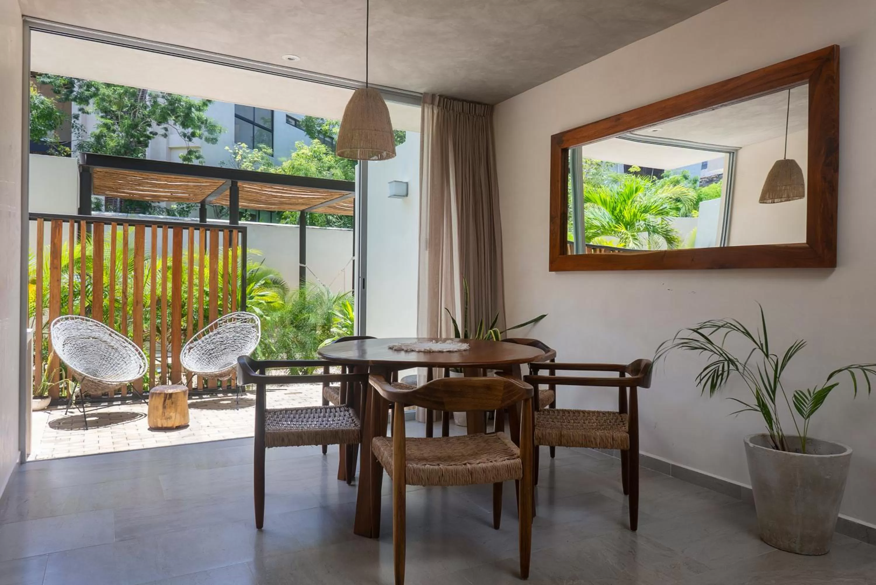 Dining area in ARUNA TULUM-Luxury Studios & Apartments