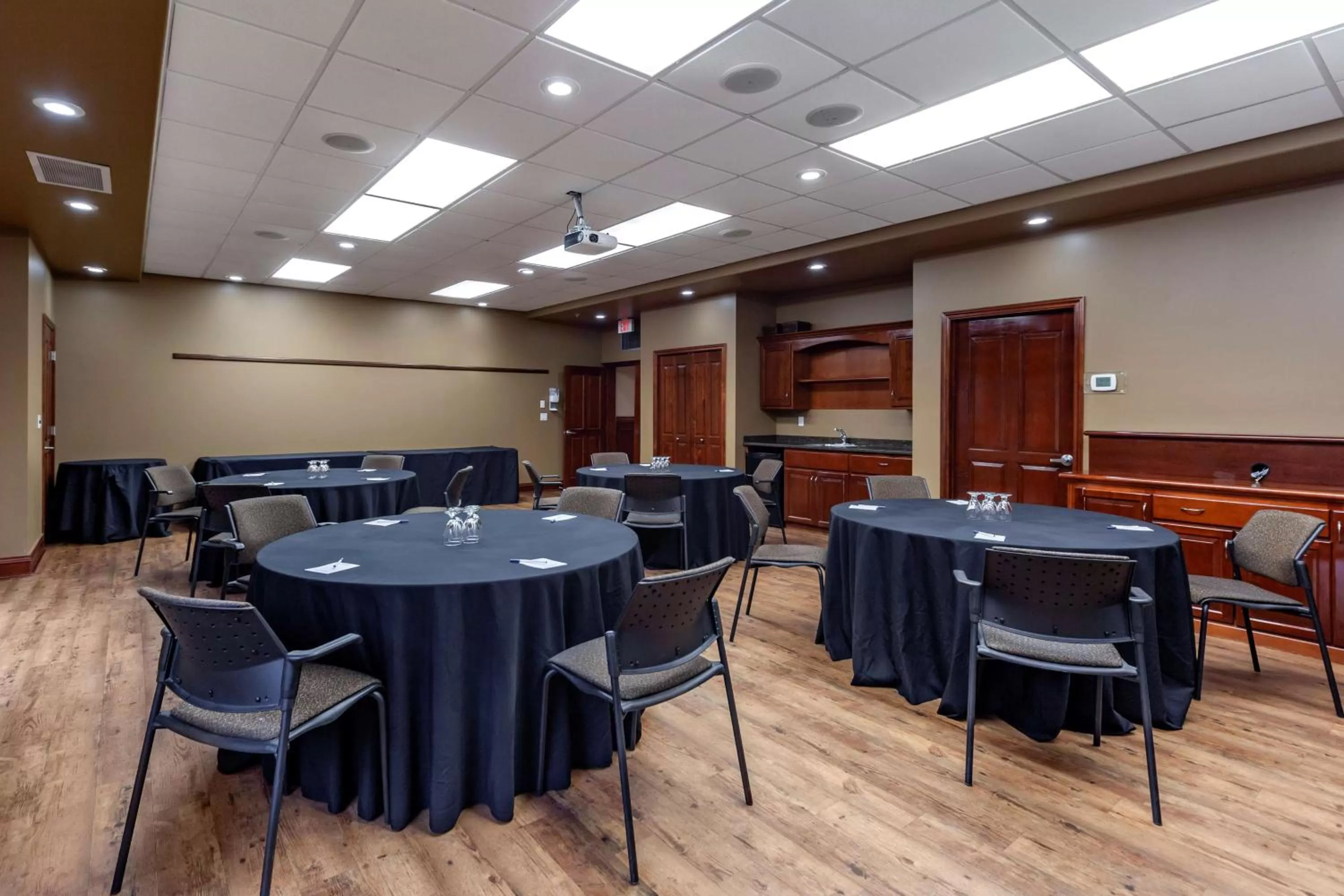 Meeting/conference room in Best Western Plus Meridian