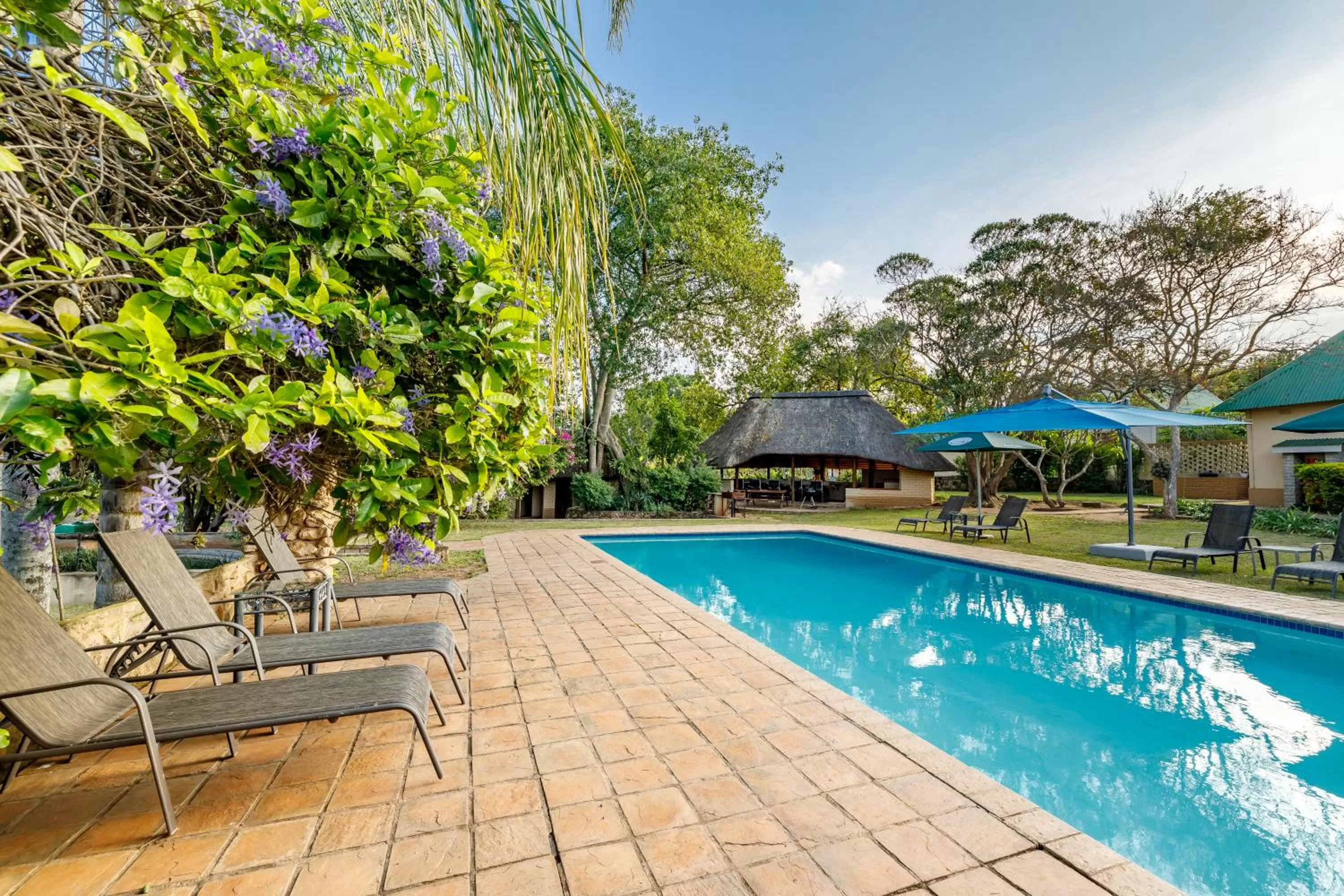 Swimming pool in Country Lane Lodge