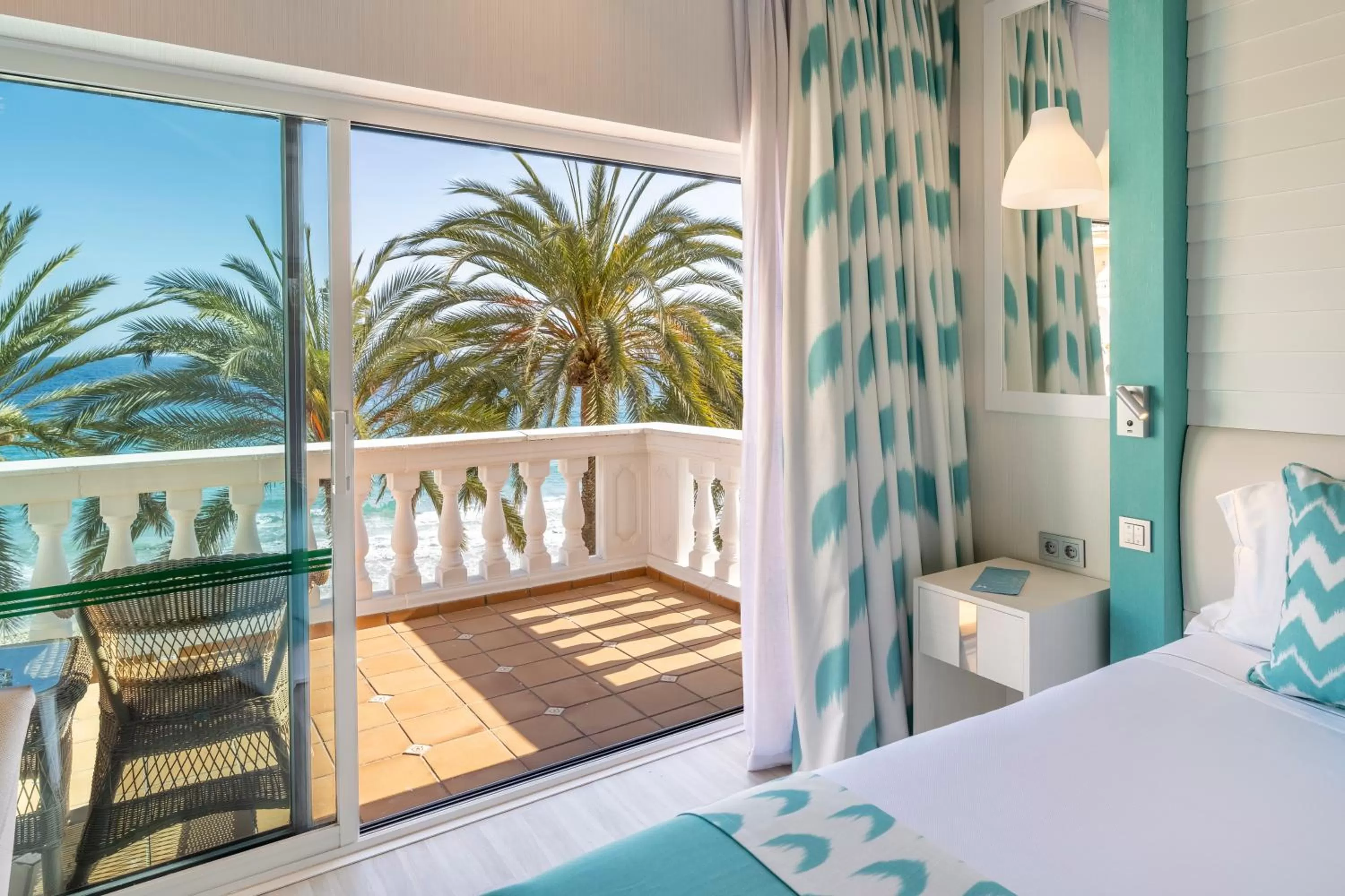 Balcony/Terrace, Bed in Nixe Palace