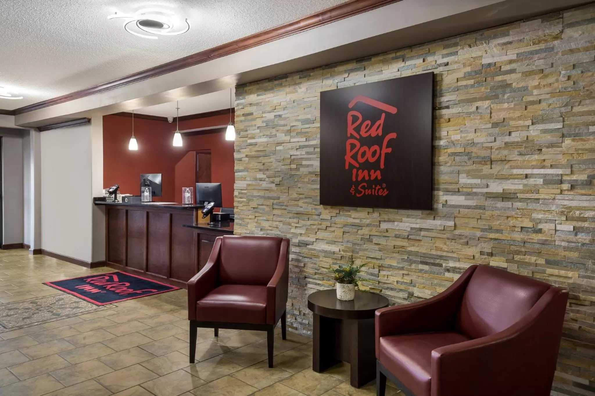Lobby or reception in Red Roof Inn & Suites Bloomsburg - Mifflinville