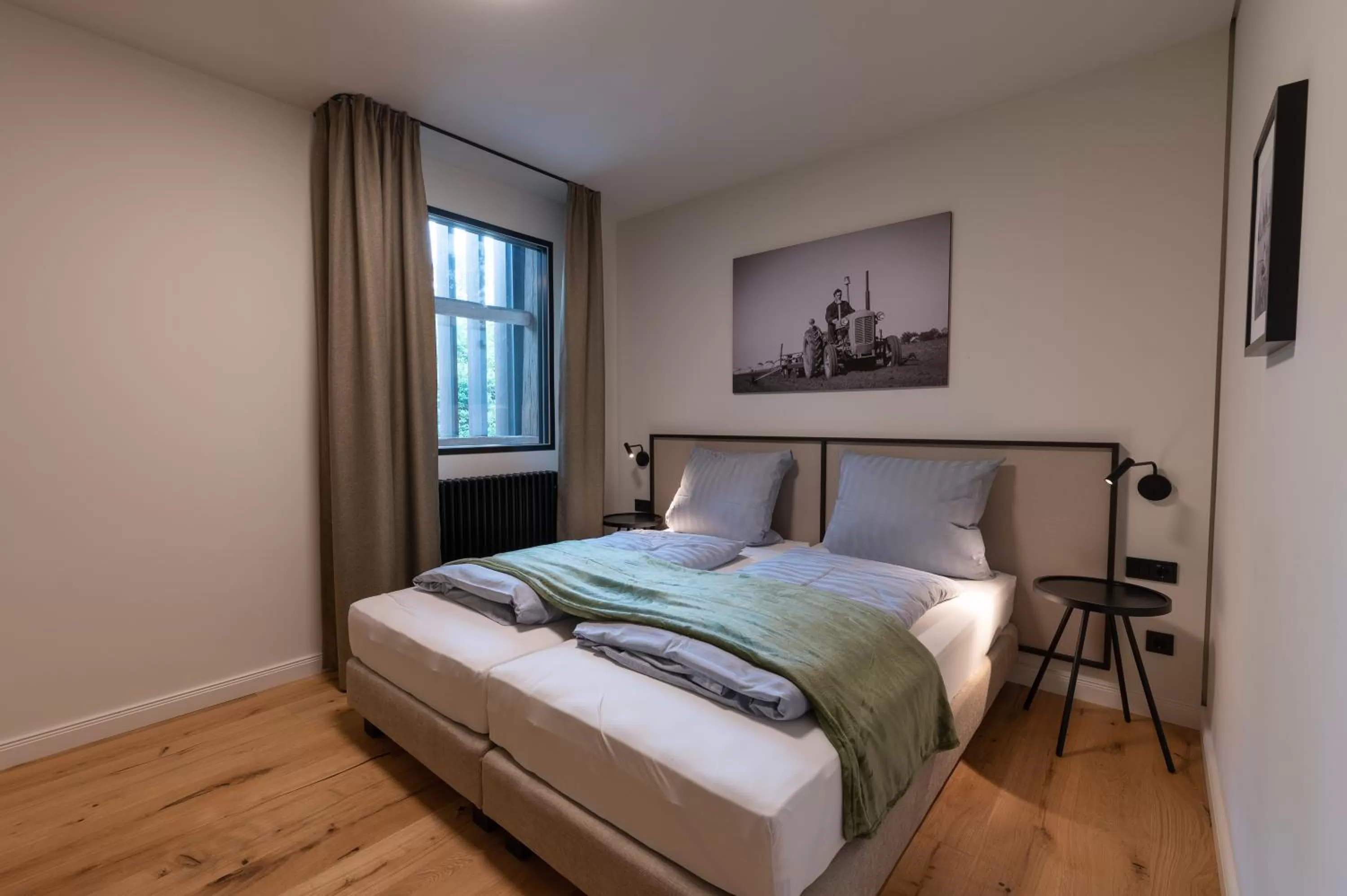 Photo of the whole room, Bed in LANDHOTEL ALTE ZOLLSTATION- Historical Building