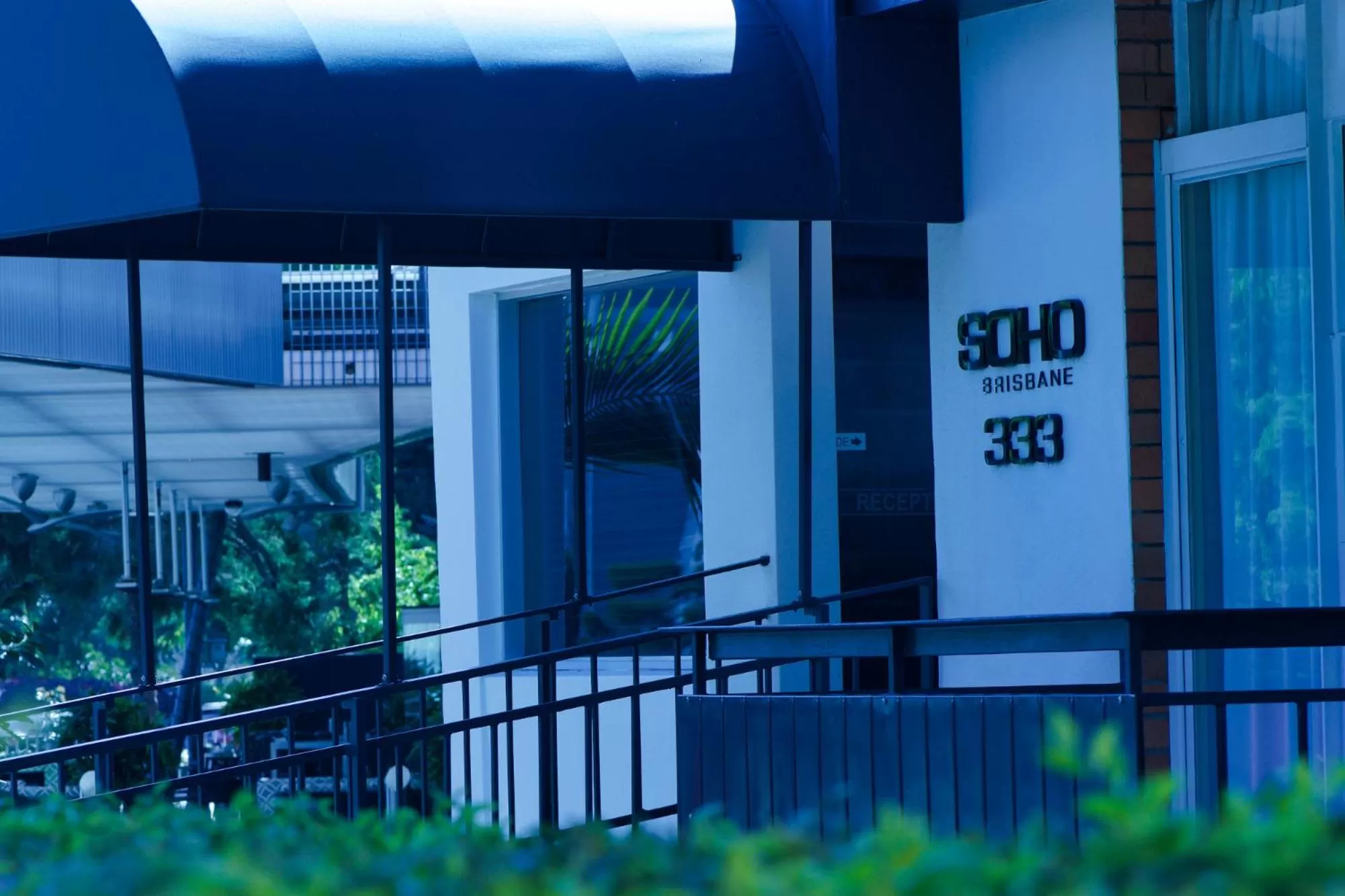 Facade/entrance in Soho Brisbane