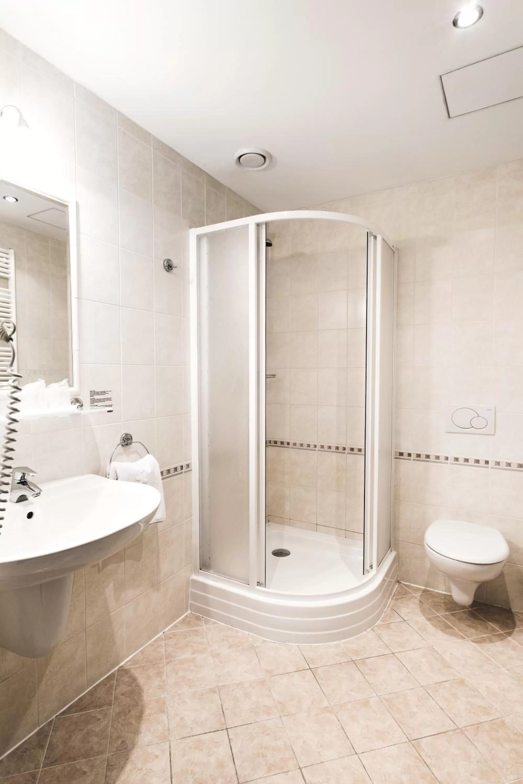 Bathroom in Hotel Purkmistr